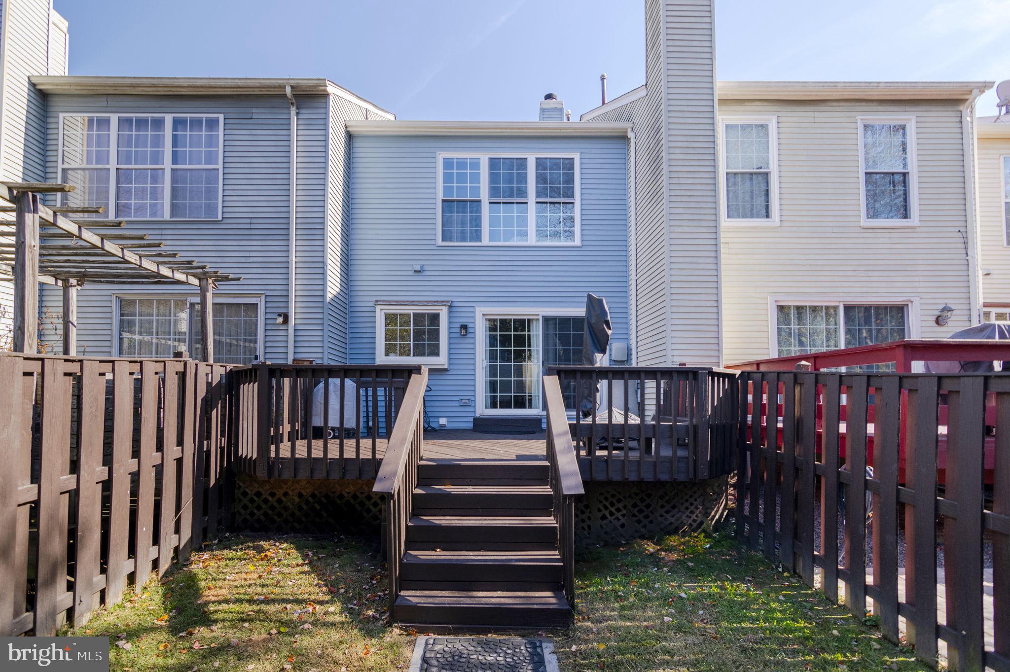 WOODSTONE - Residential