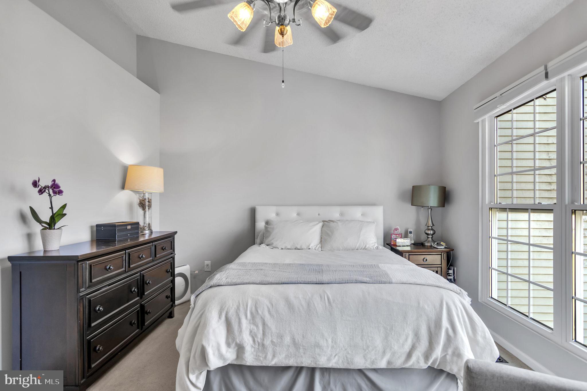 WOODSTONE - Residential