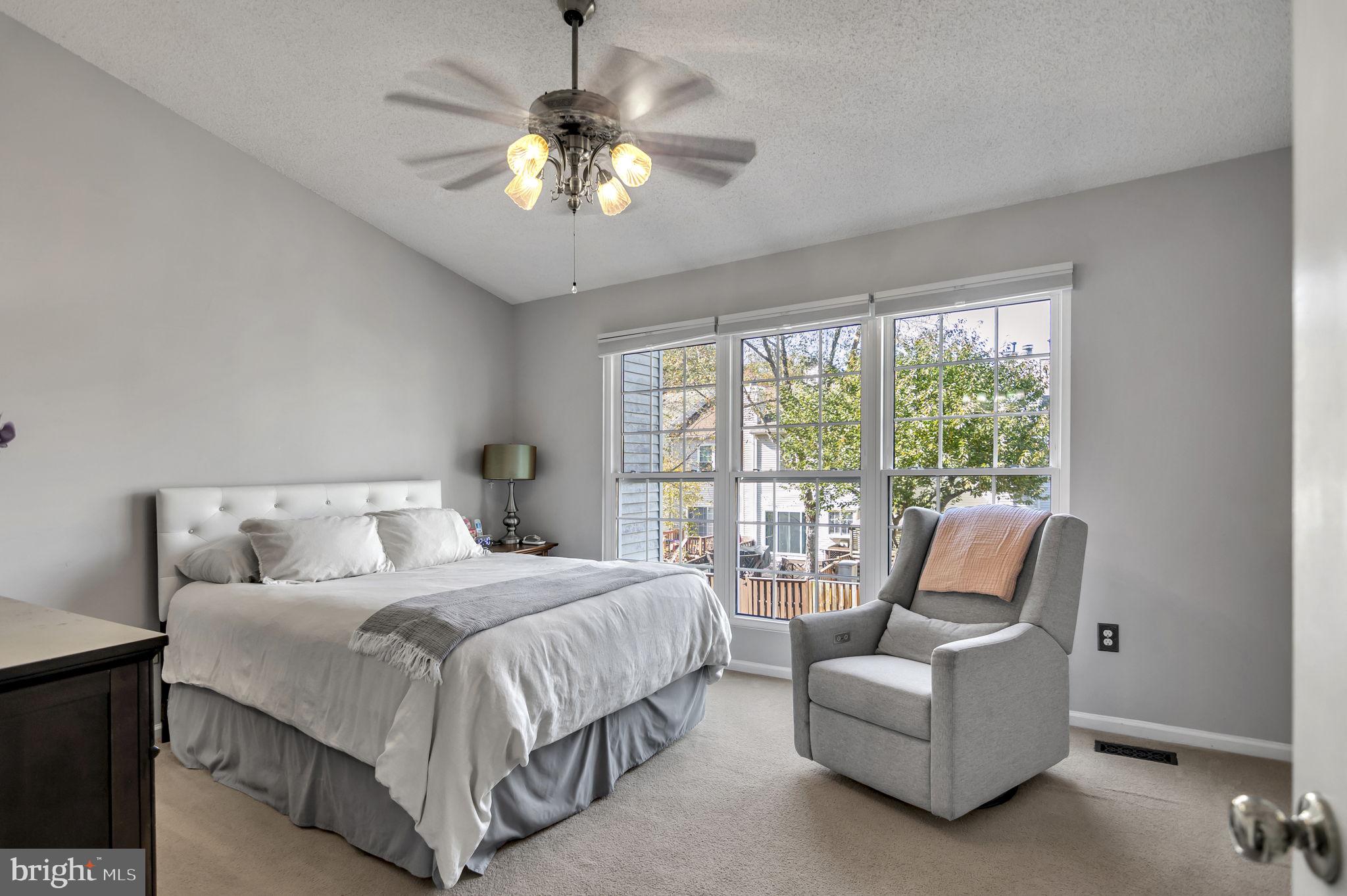 WOODSTONE - Residential