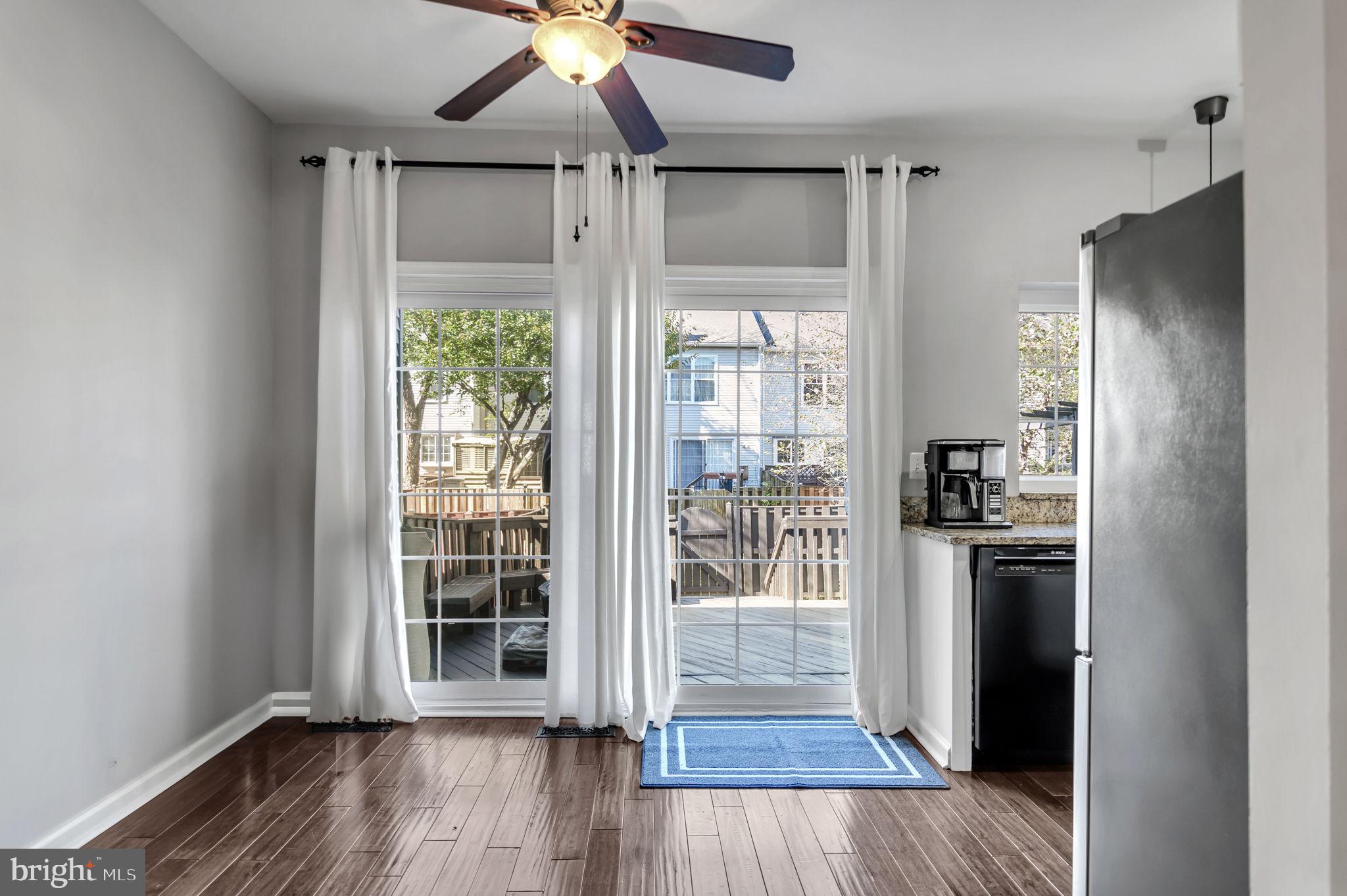 WOODSTONE - Residential