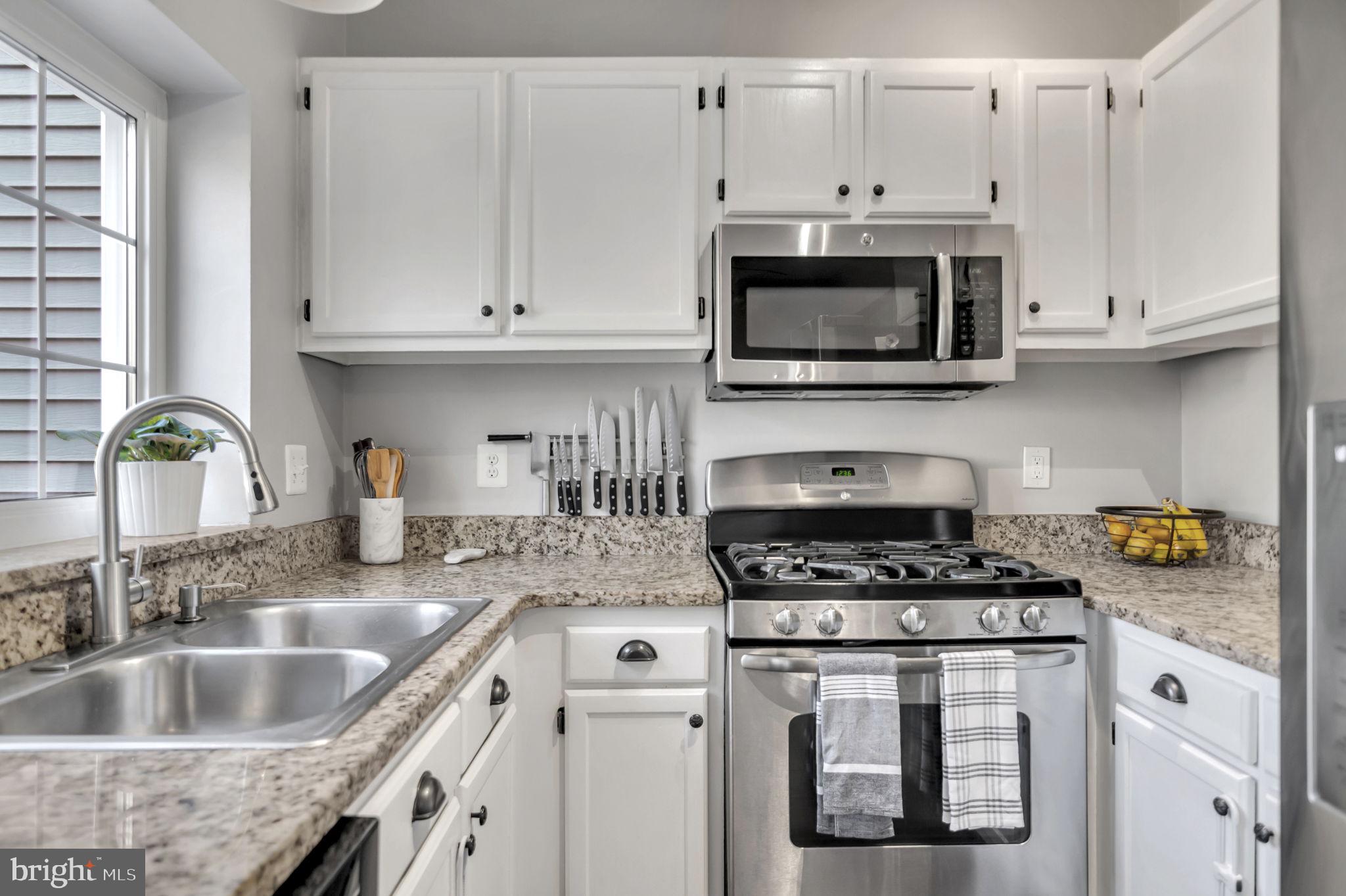 WOODSTONE - Residential