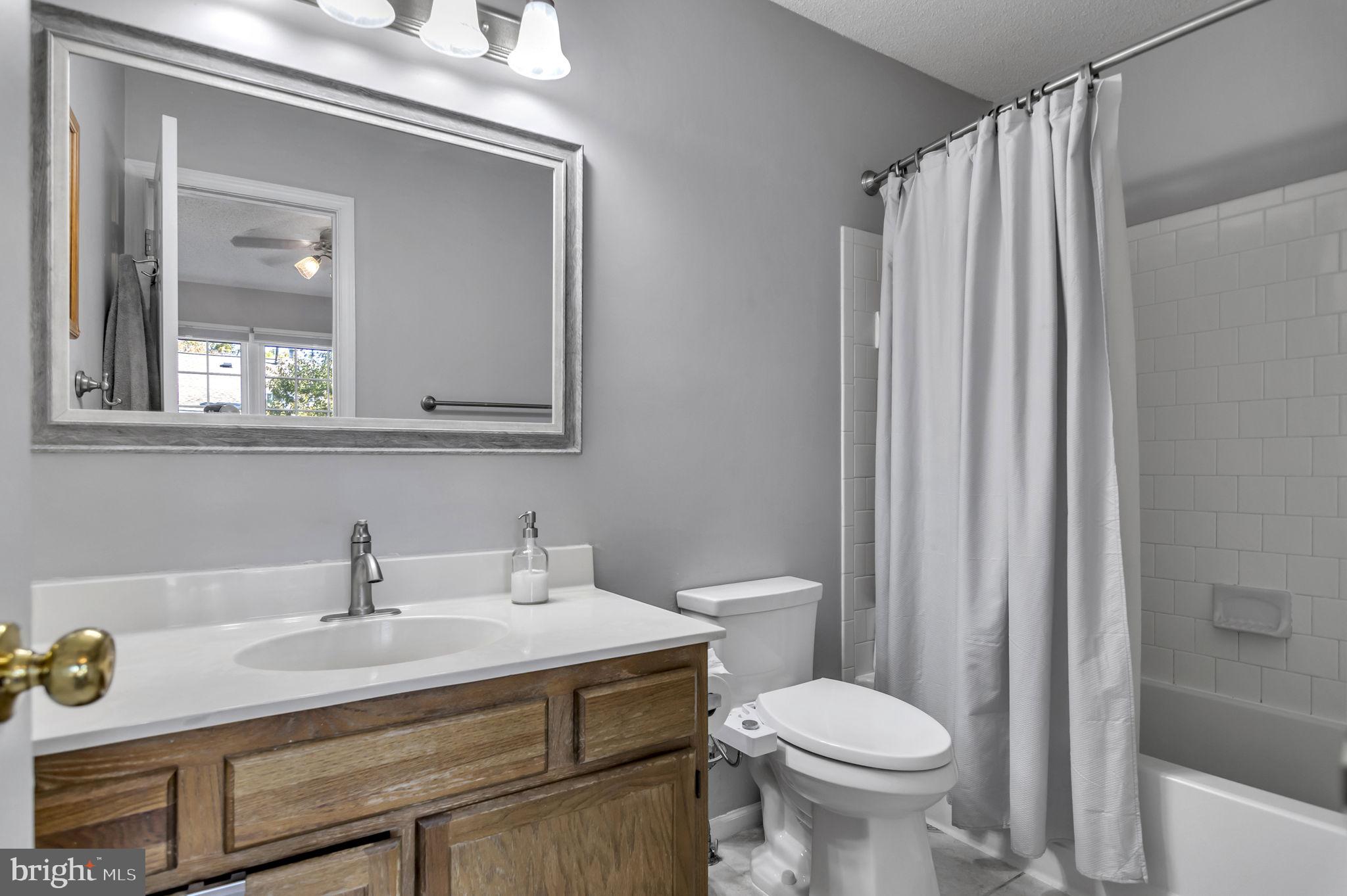 WOODSTONE - Residential