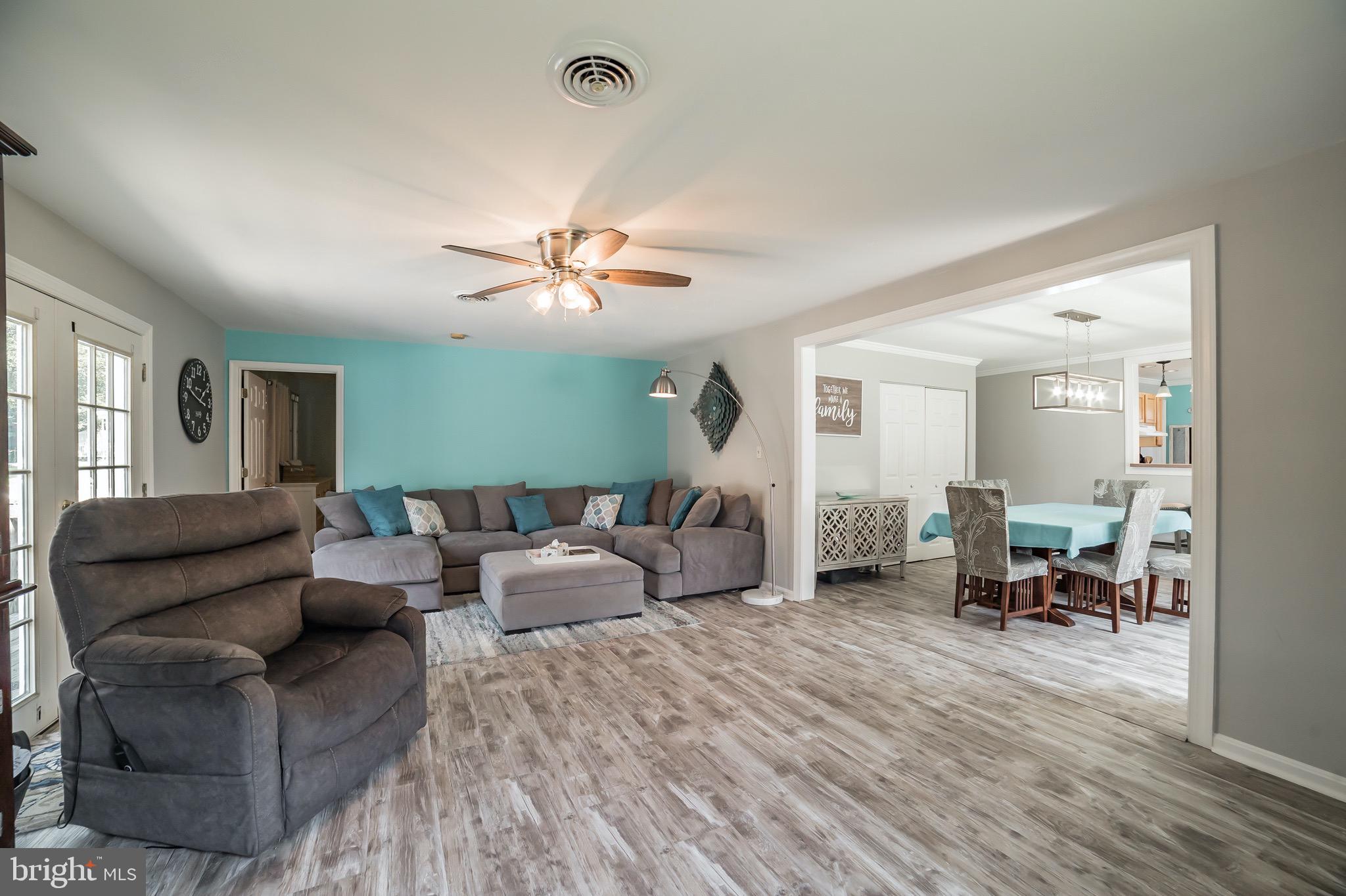 LONDONTOWN - Residential