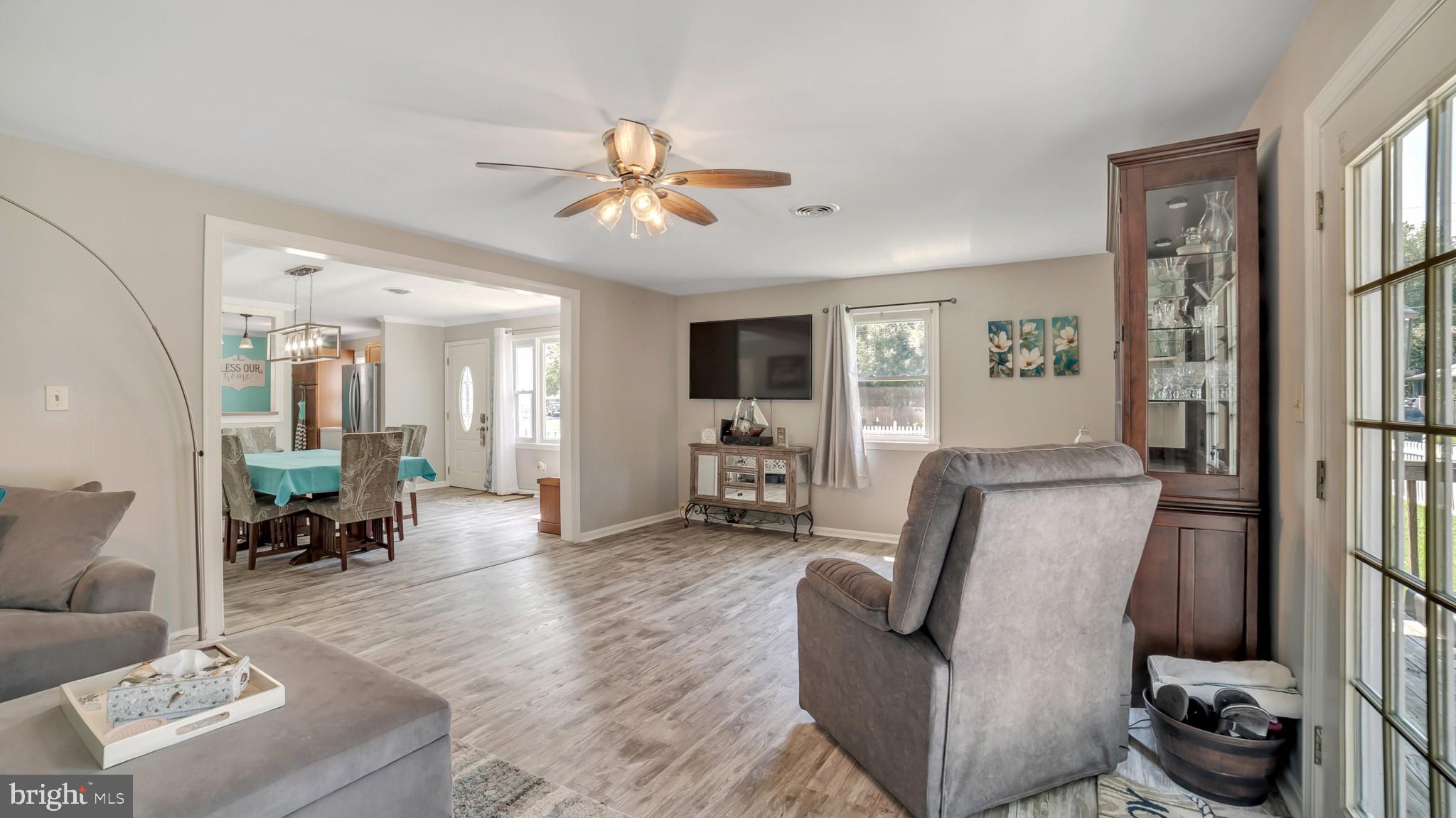 LONDONTOWN - Residential