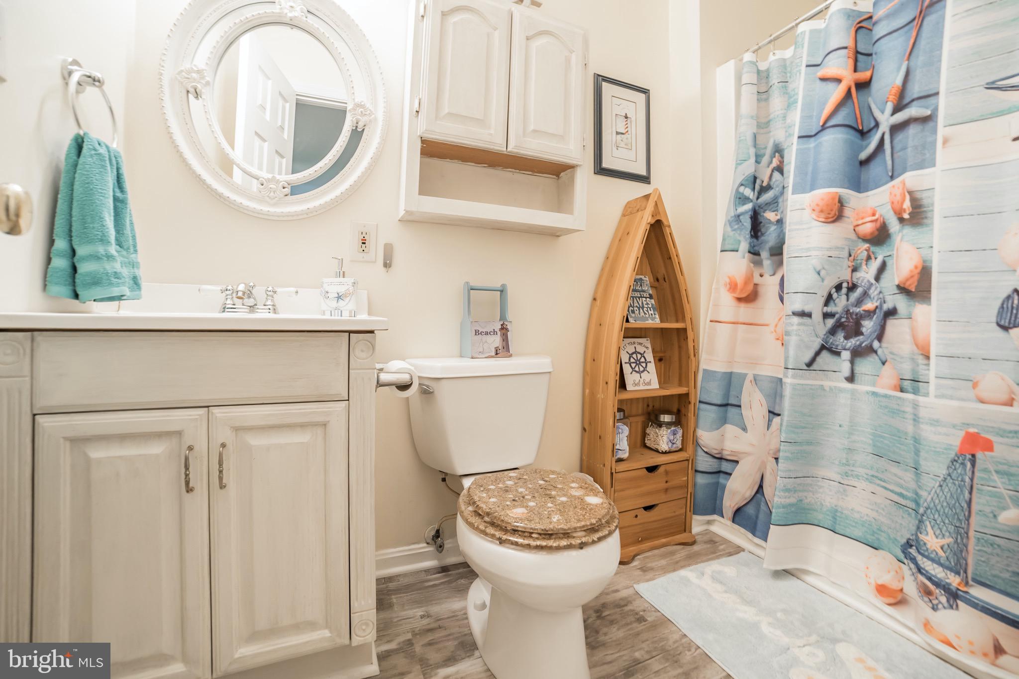 LONDONTOWN - Residential