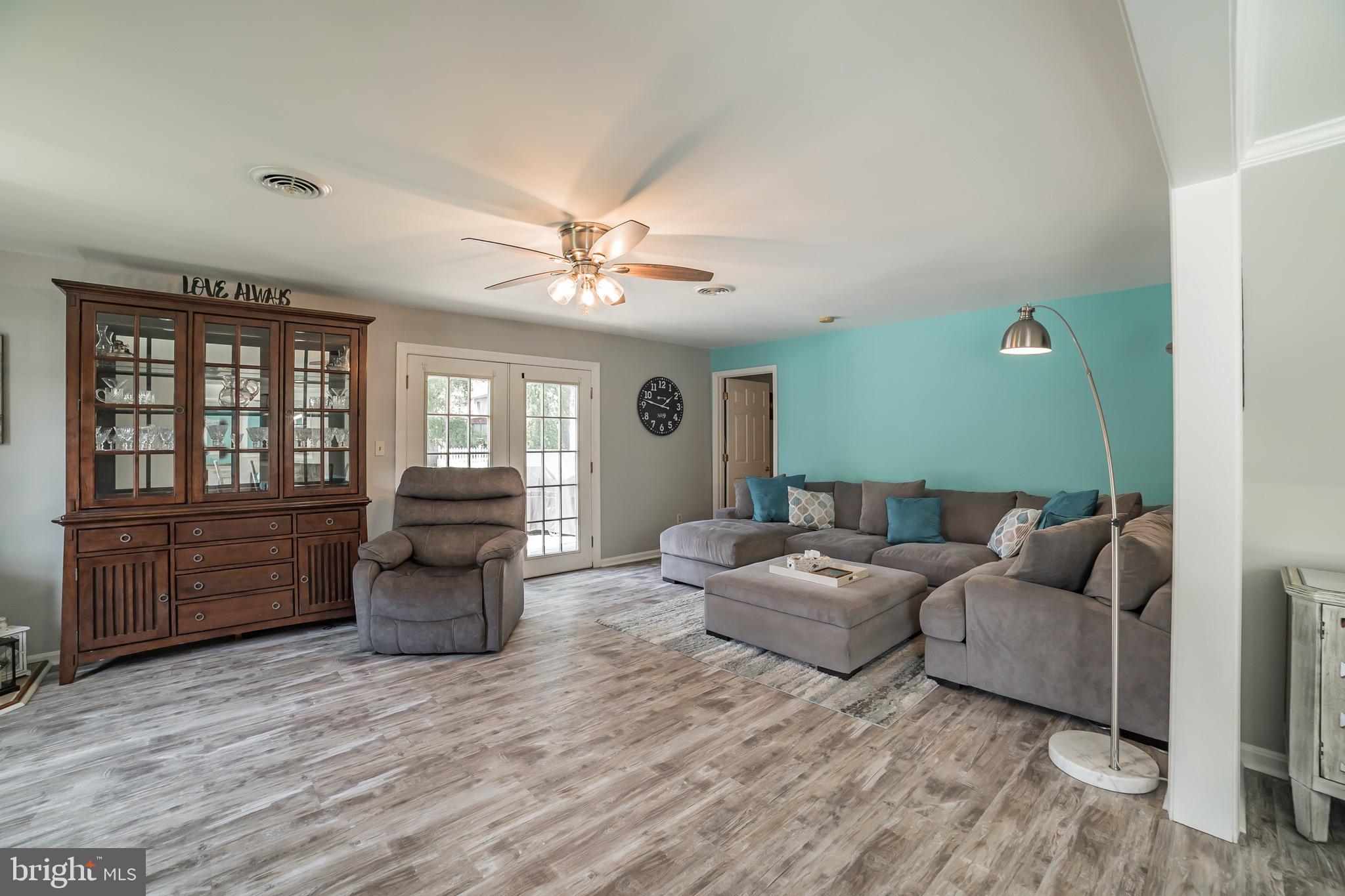 LONDONTOWN - Residential