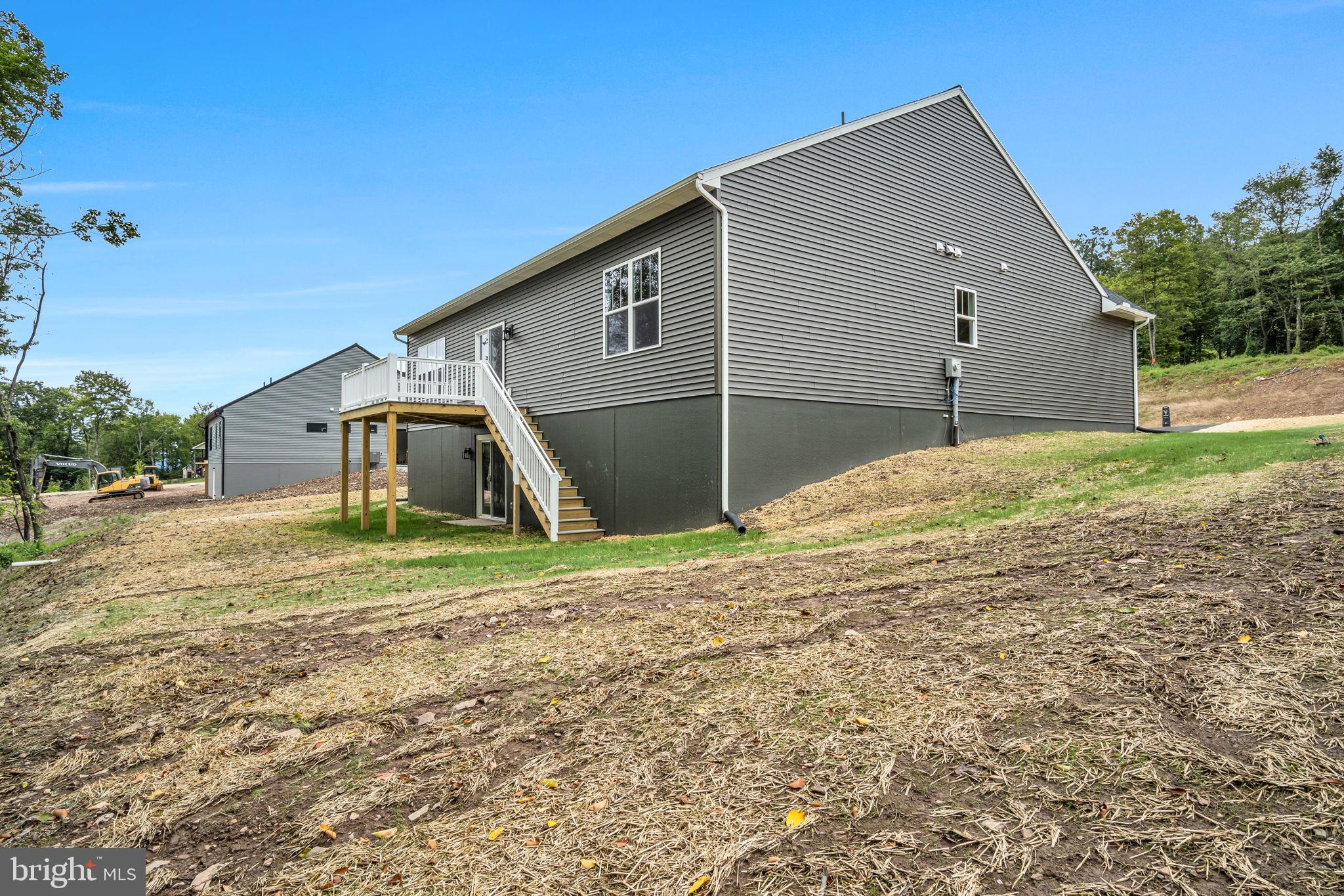 ROCKVILLE ESTATES - Residential