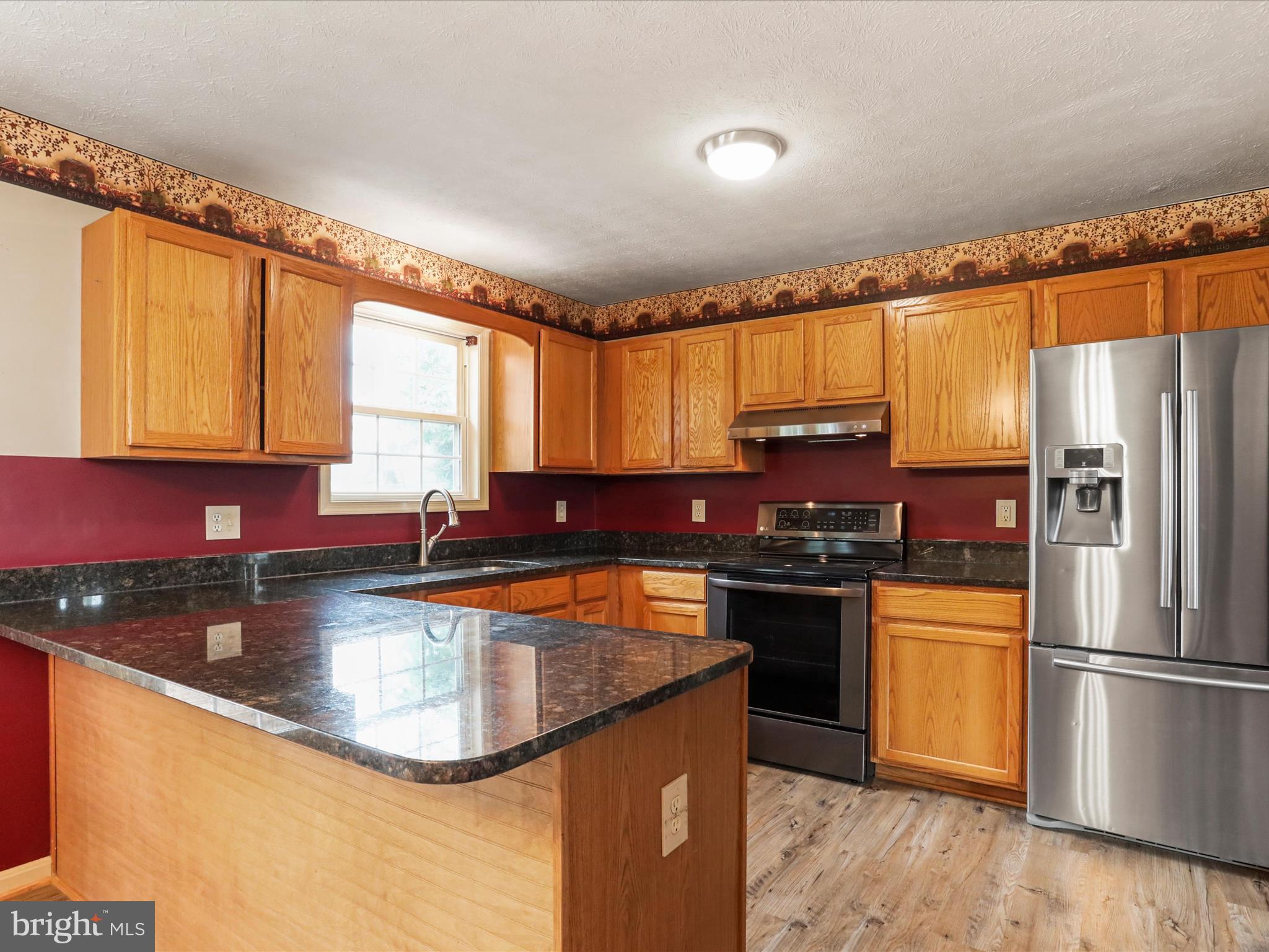 PIKESIDE MEADOWS - Residential