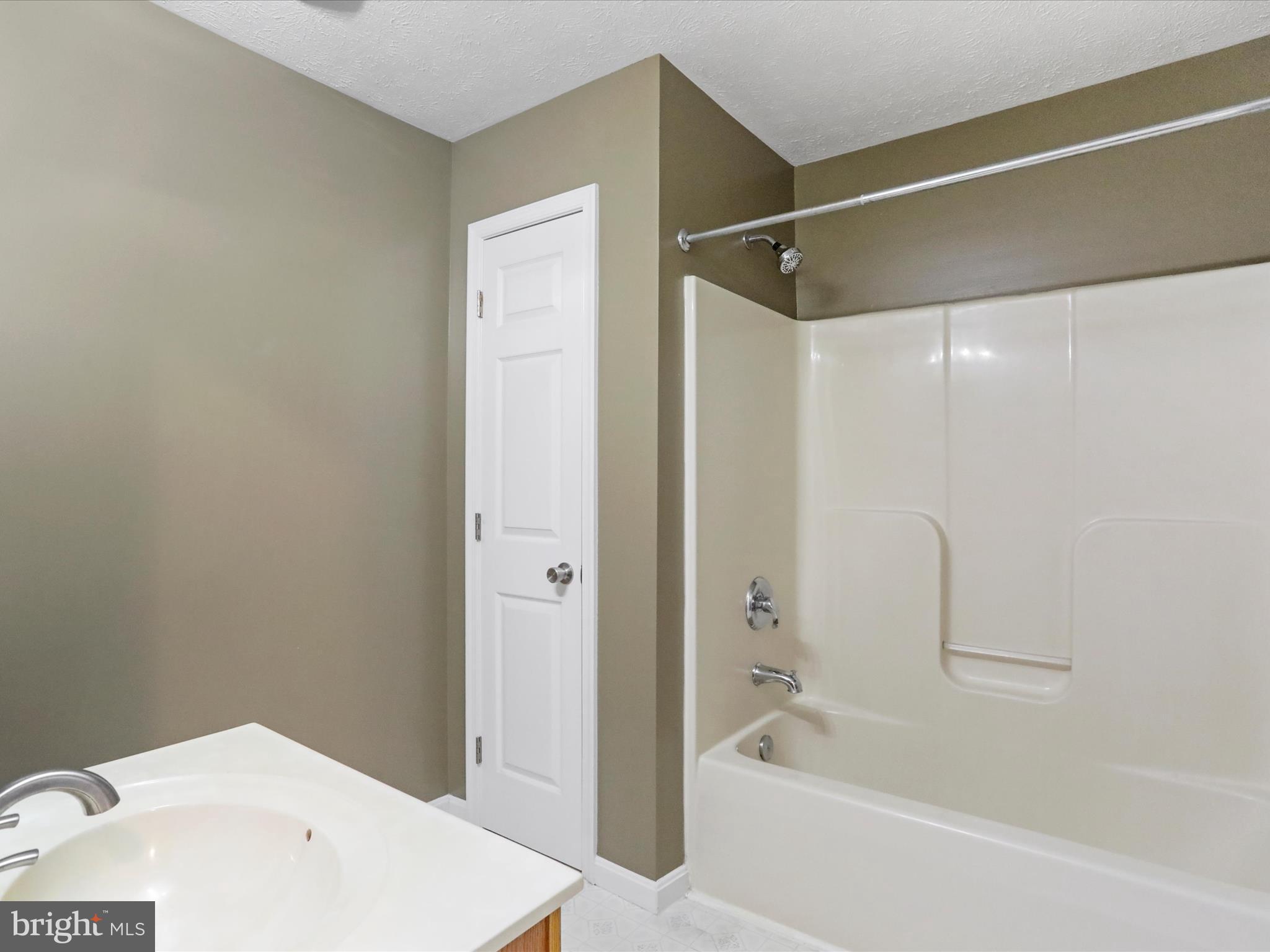 PIKESIDE MEADOWS - Residential