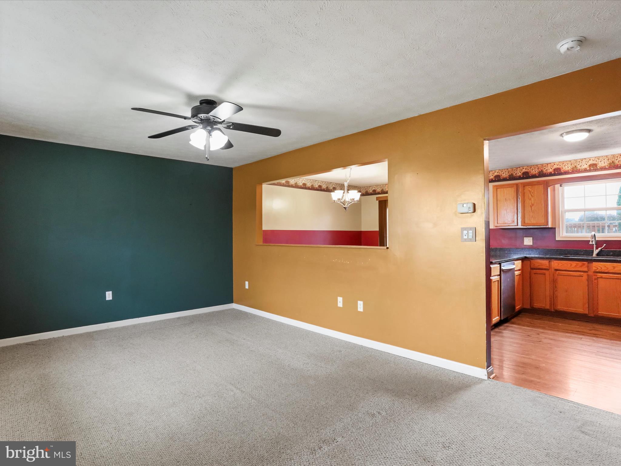 PIKESIDE MEADOWS - Residential