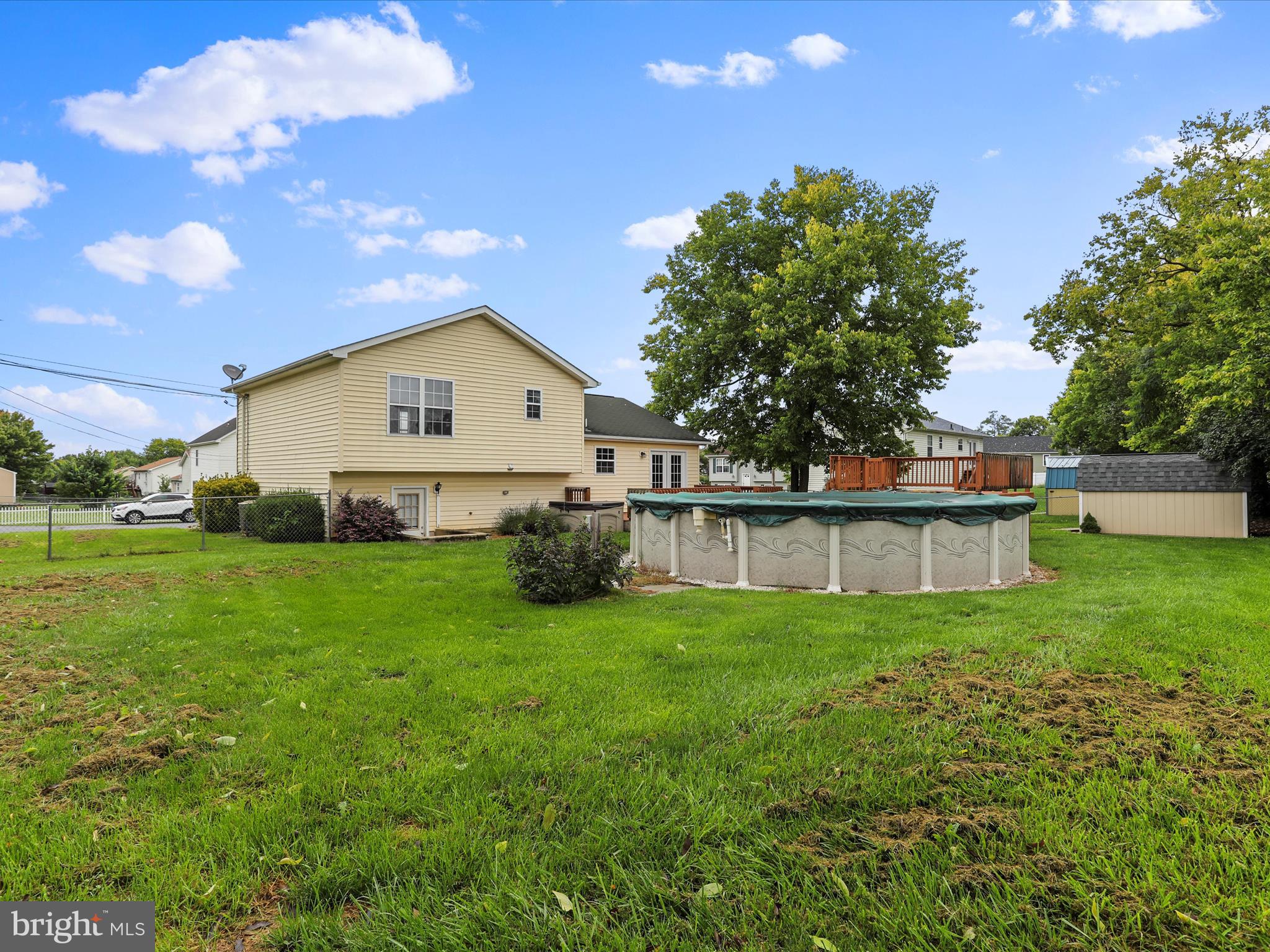 PIKESIDE MEADOWS - Residential