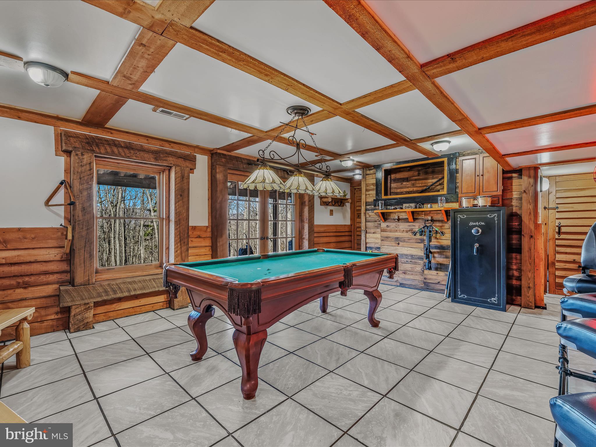 ROUND TOP ESTATES - Residential