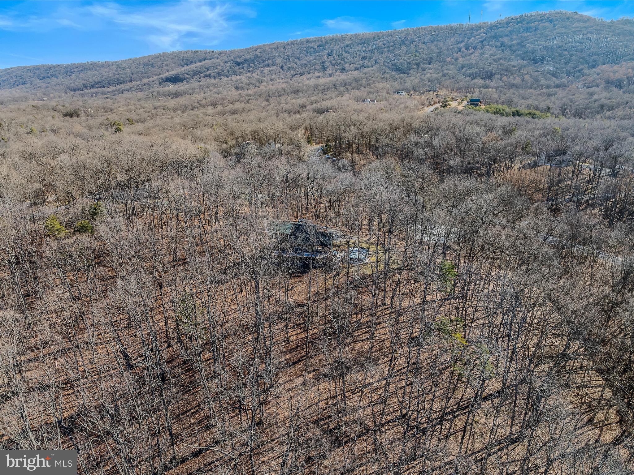 ROUND TOP ESTATES - Residential