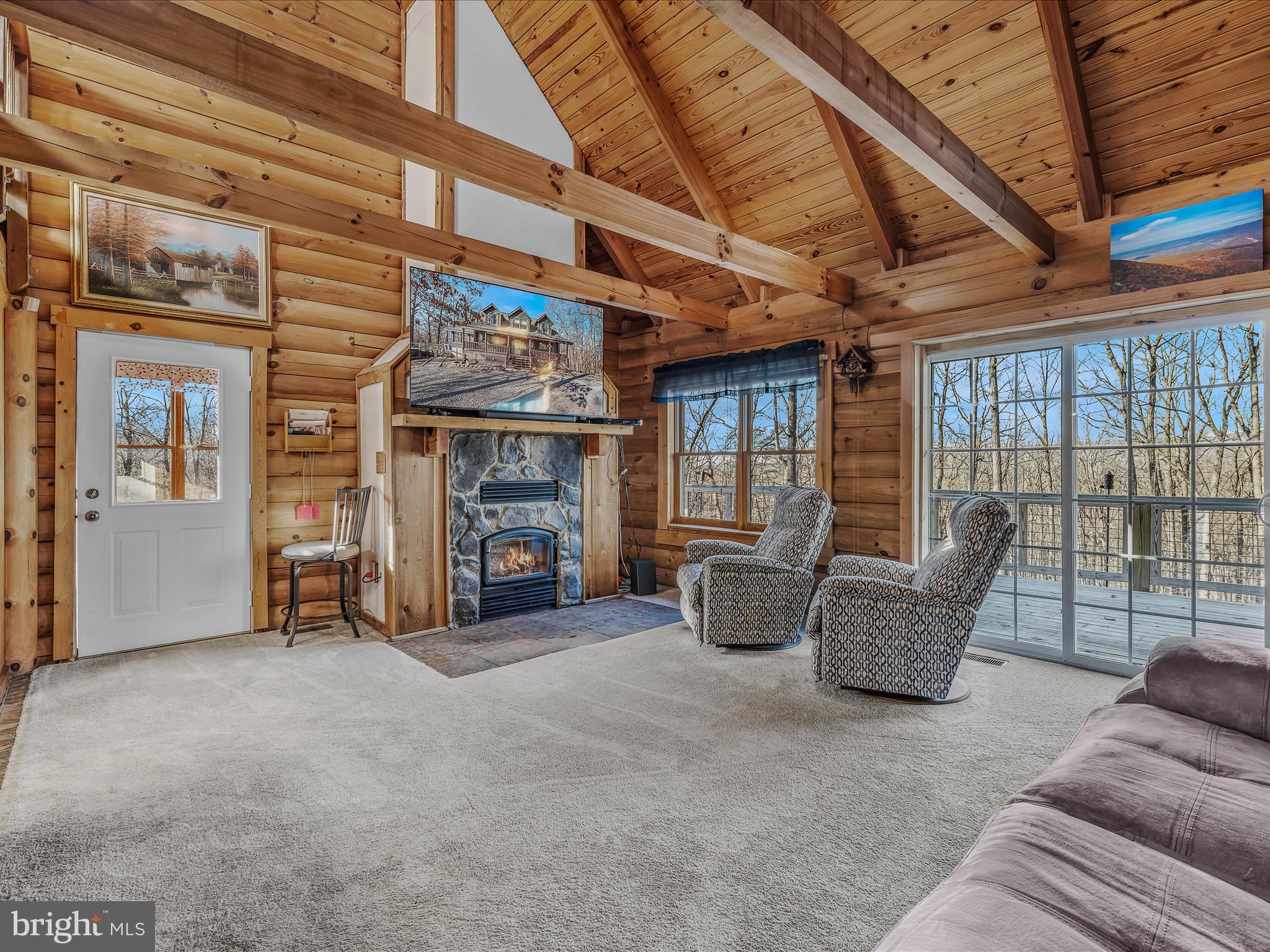 ROUND TOP ESTATES - Residential