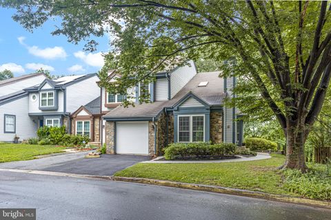 1651 HUGO CIRCLE SILVER SPRING MD 20906