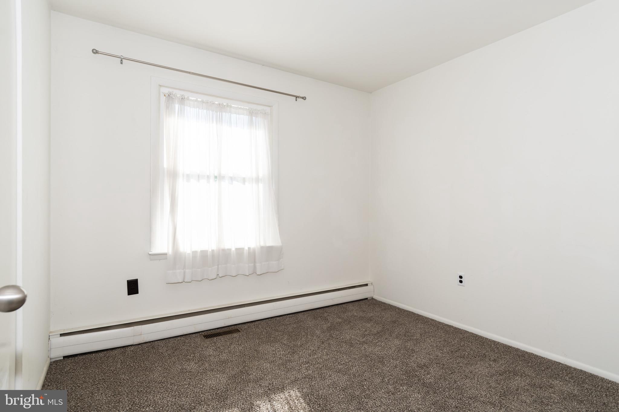 COLLEGE HEIGHTS - Residential