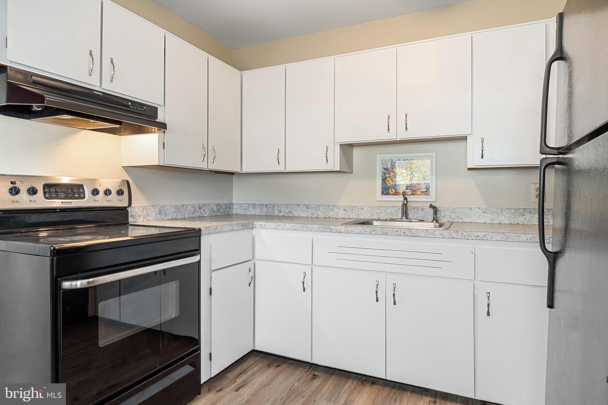 COLLEGE HEIGHTS - Residential