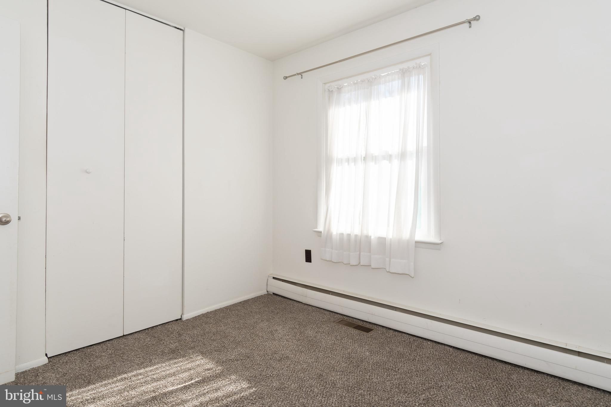 COLLEGE HEIGHTS - Residential