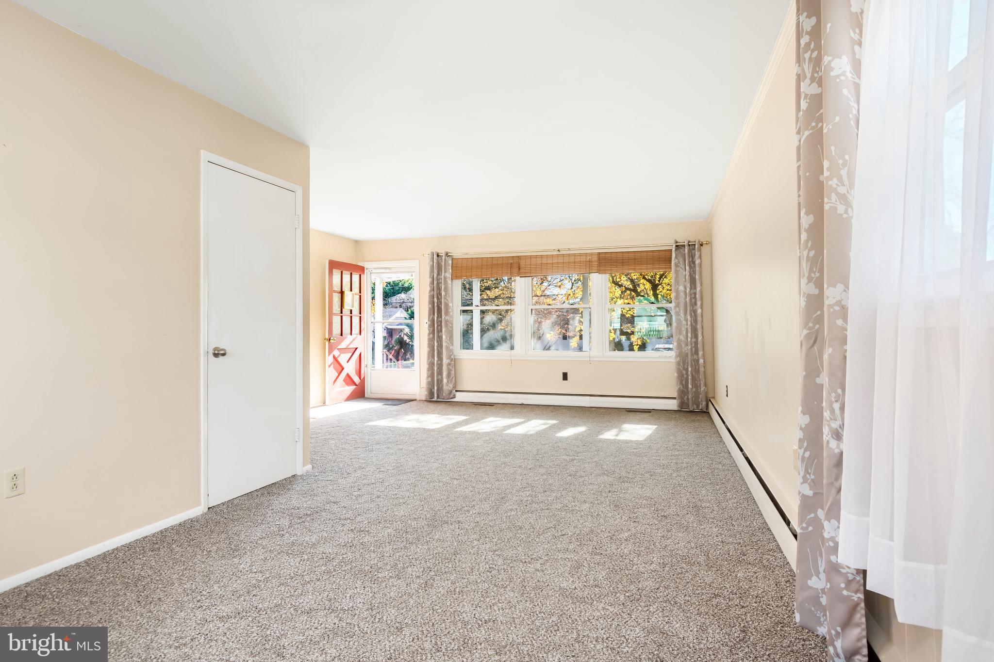 COLLEGE HEIGHTS - Residential