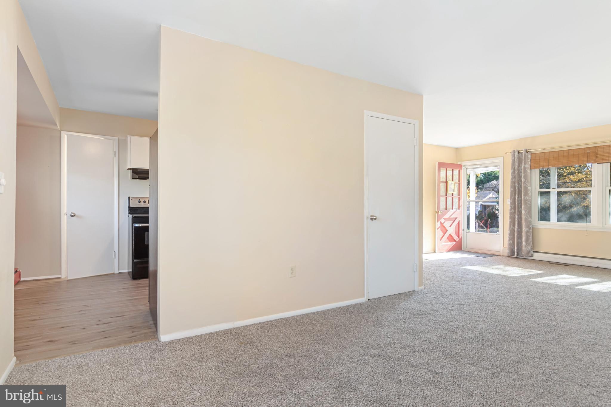 COLLEGE HEIGHTS - Residential