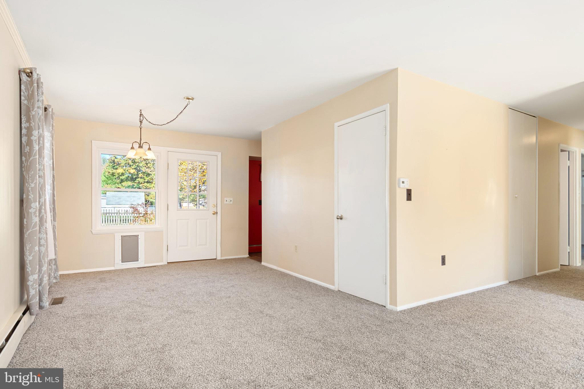 COLLEGE HEIGHTS - Residential