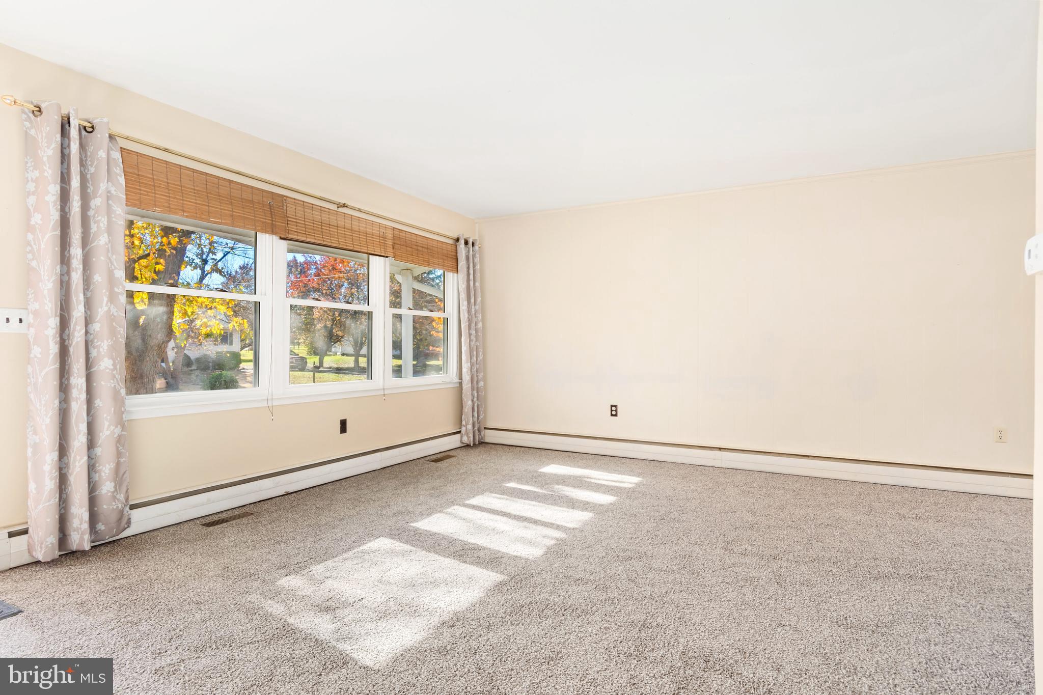 COLLEGE HEIGHTS - Residential