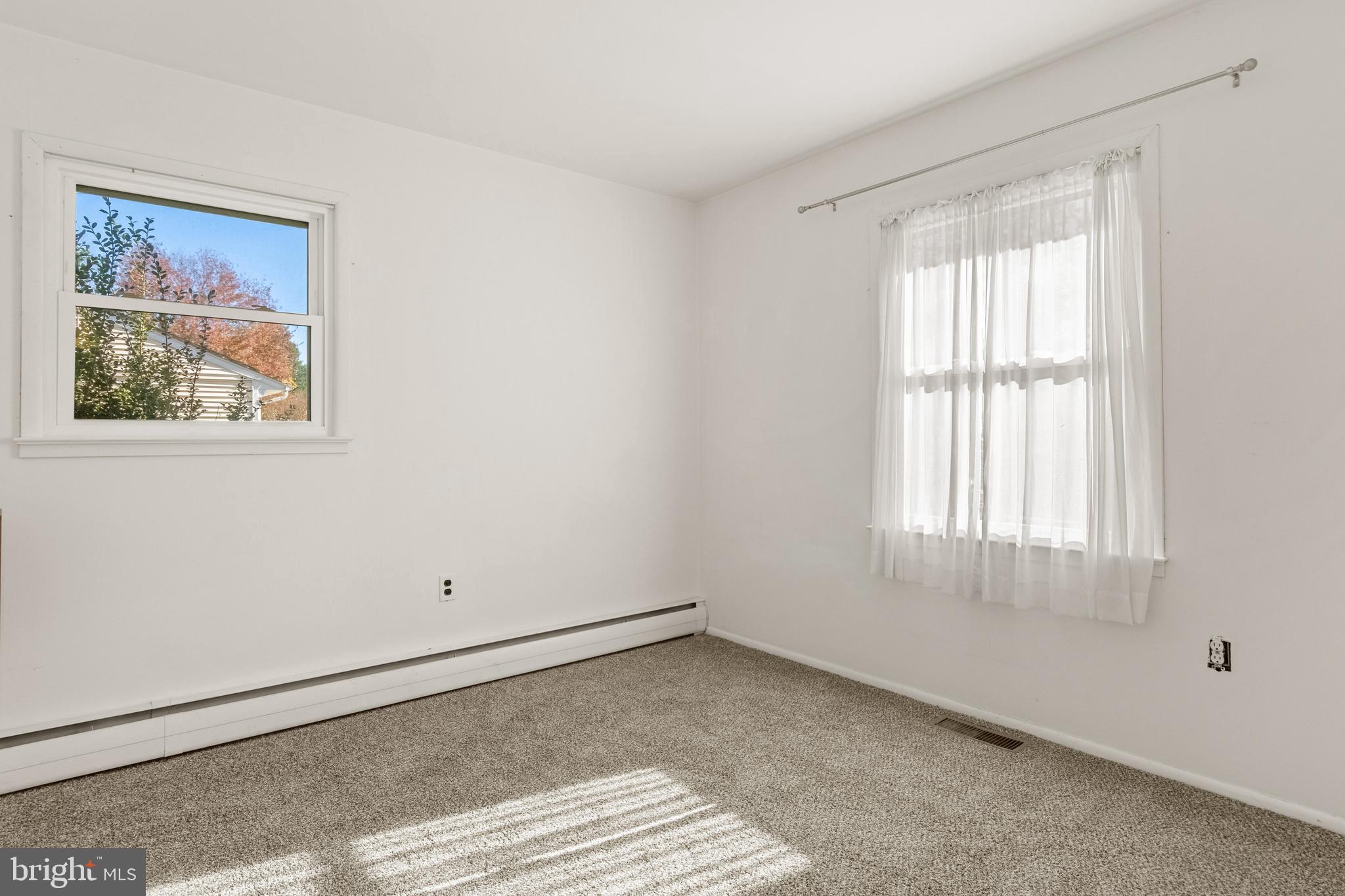 COLLEGE HEIGHTS - Residential