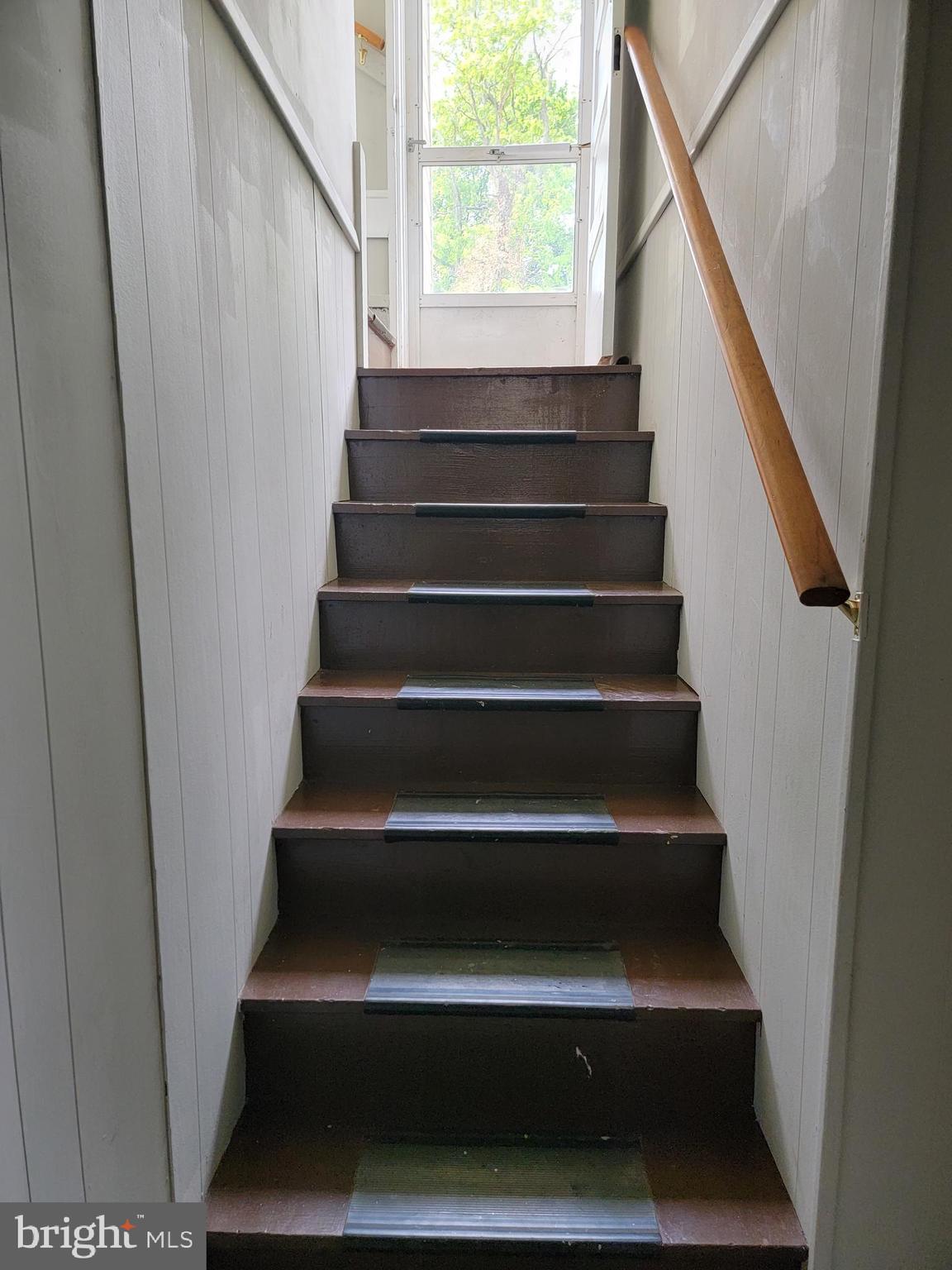 CROWN ESTATES - Residential