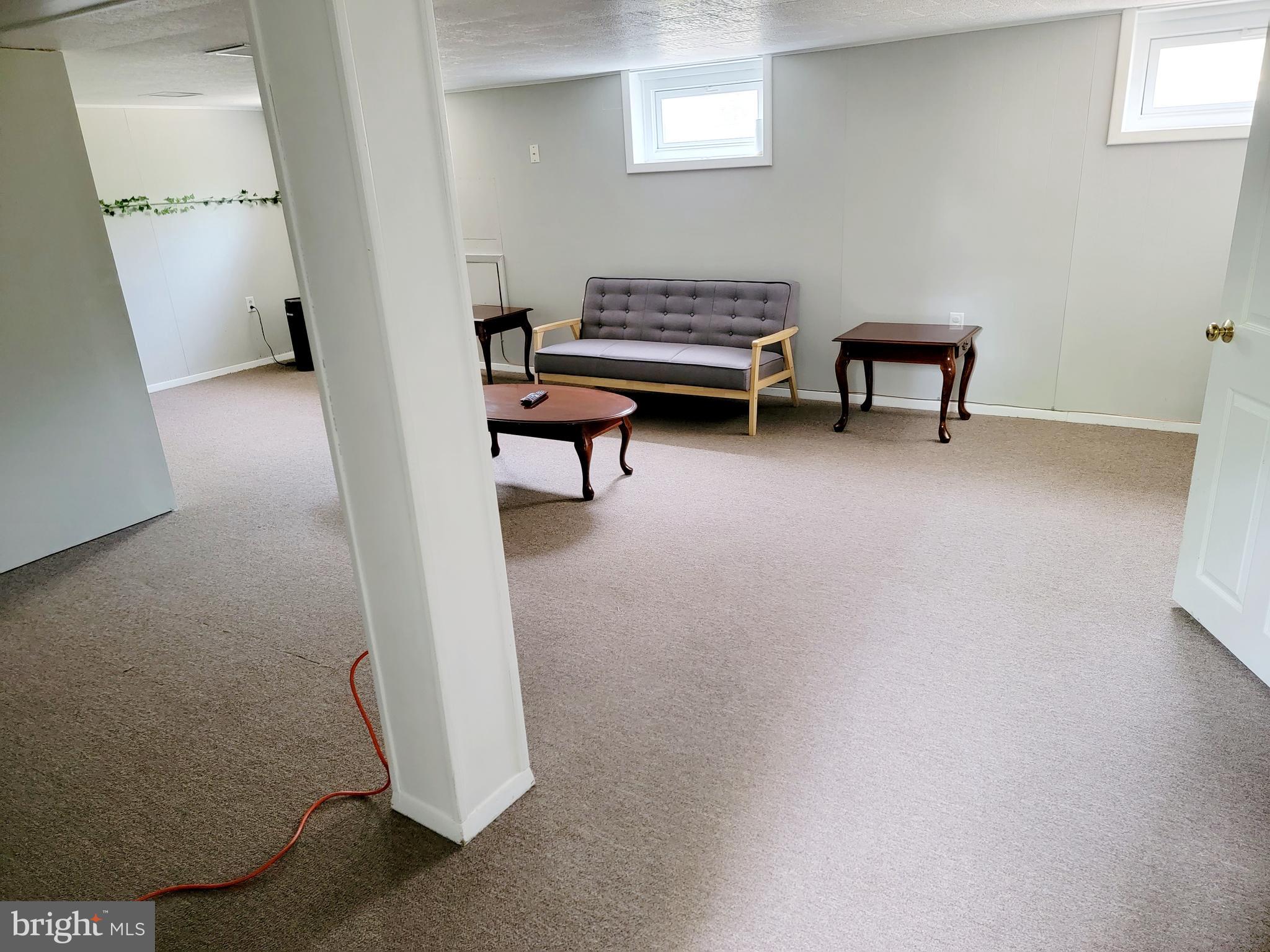 CROWN ESTATES - Residential