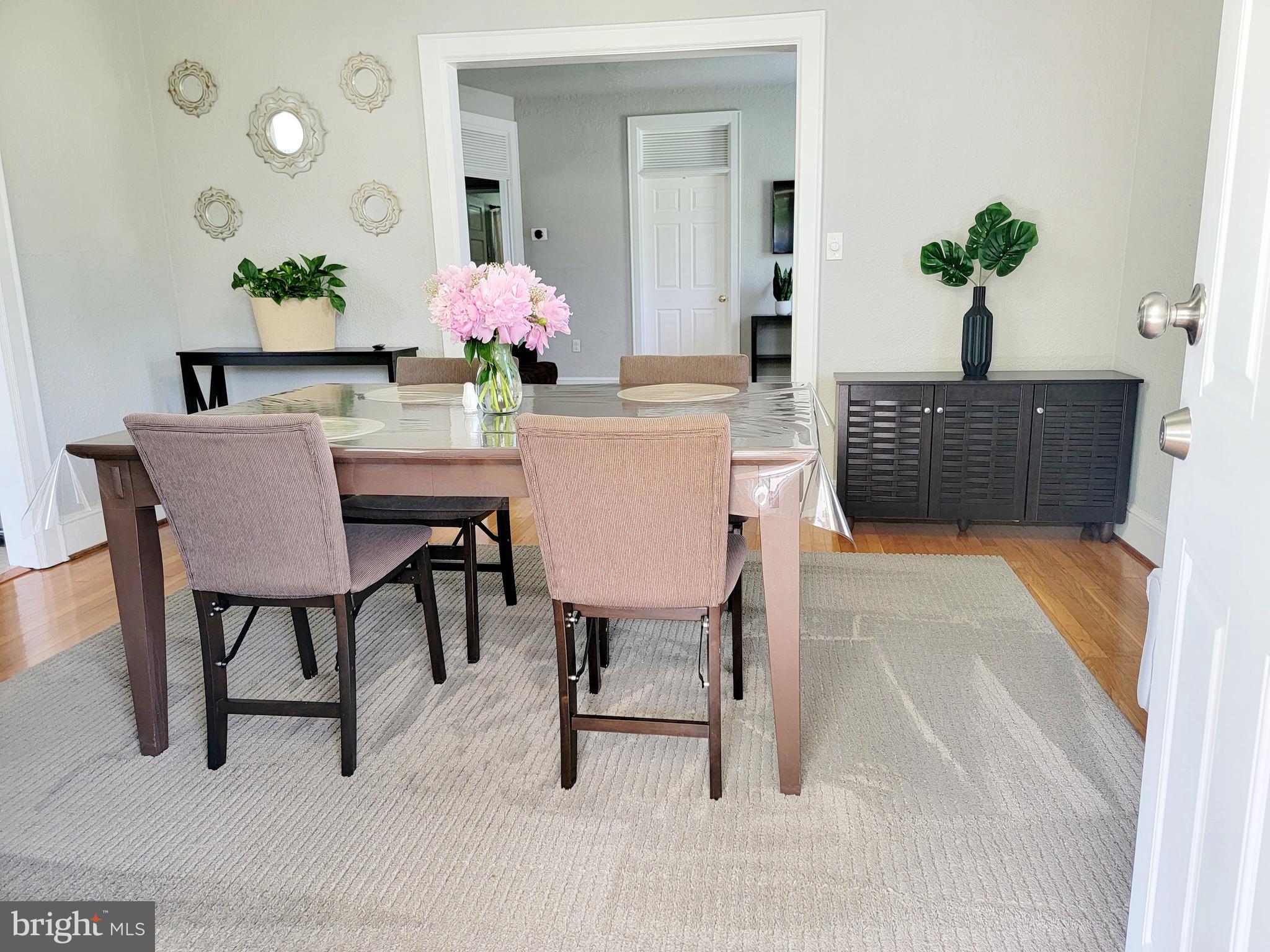 CROWN ESTATES - Residential