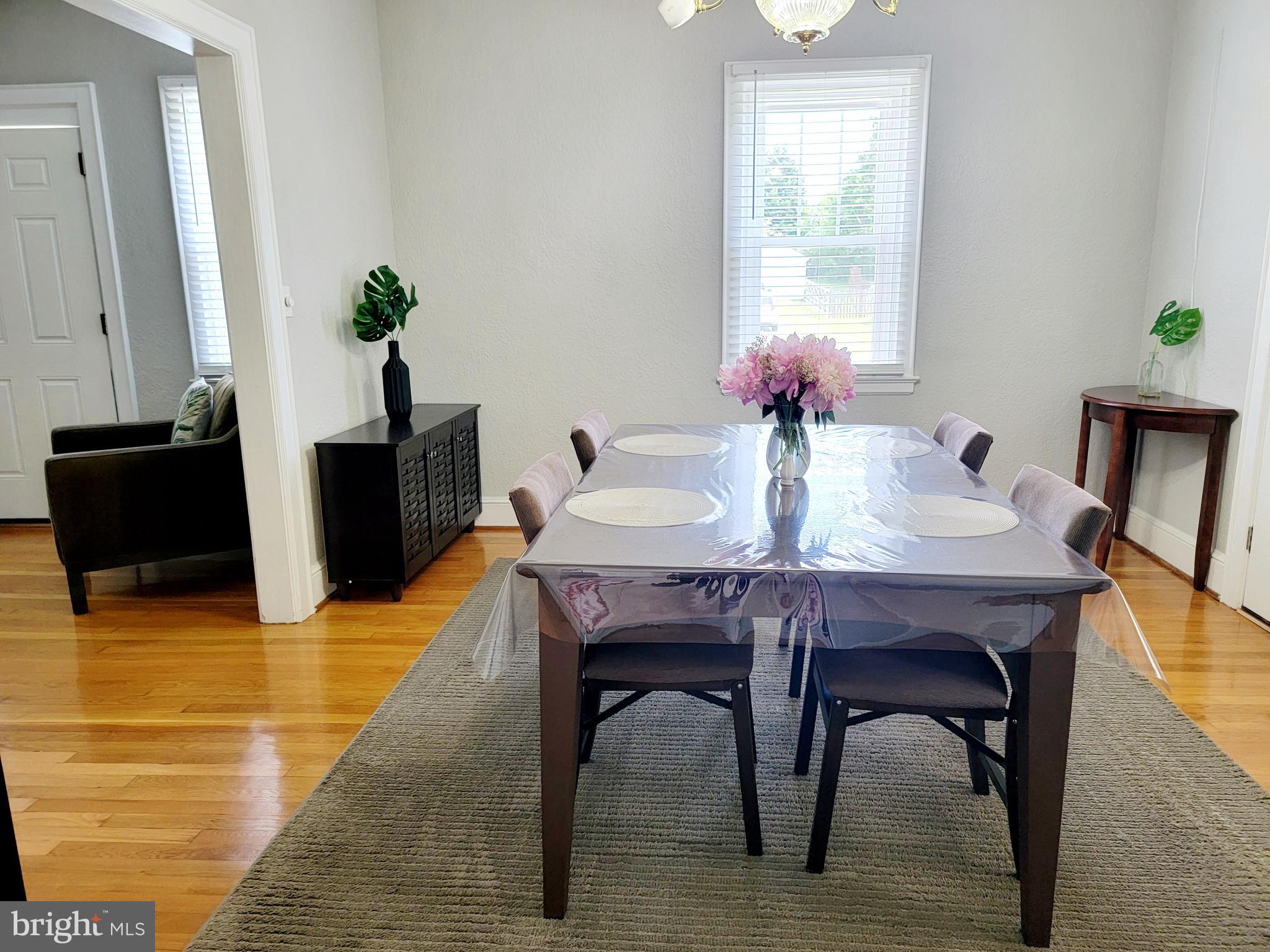 CROWN ESTATES - Residential