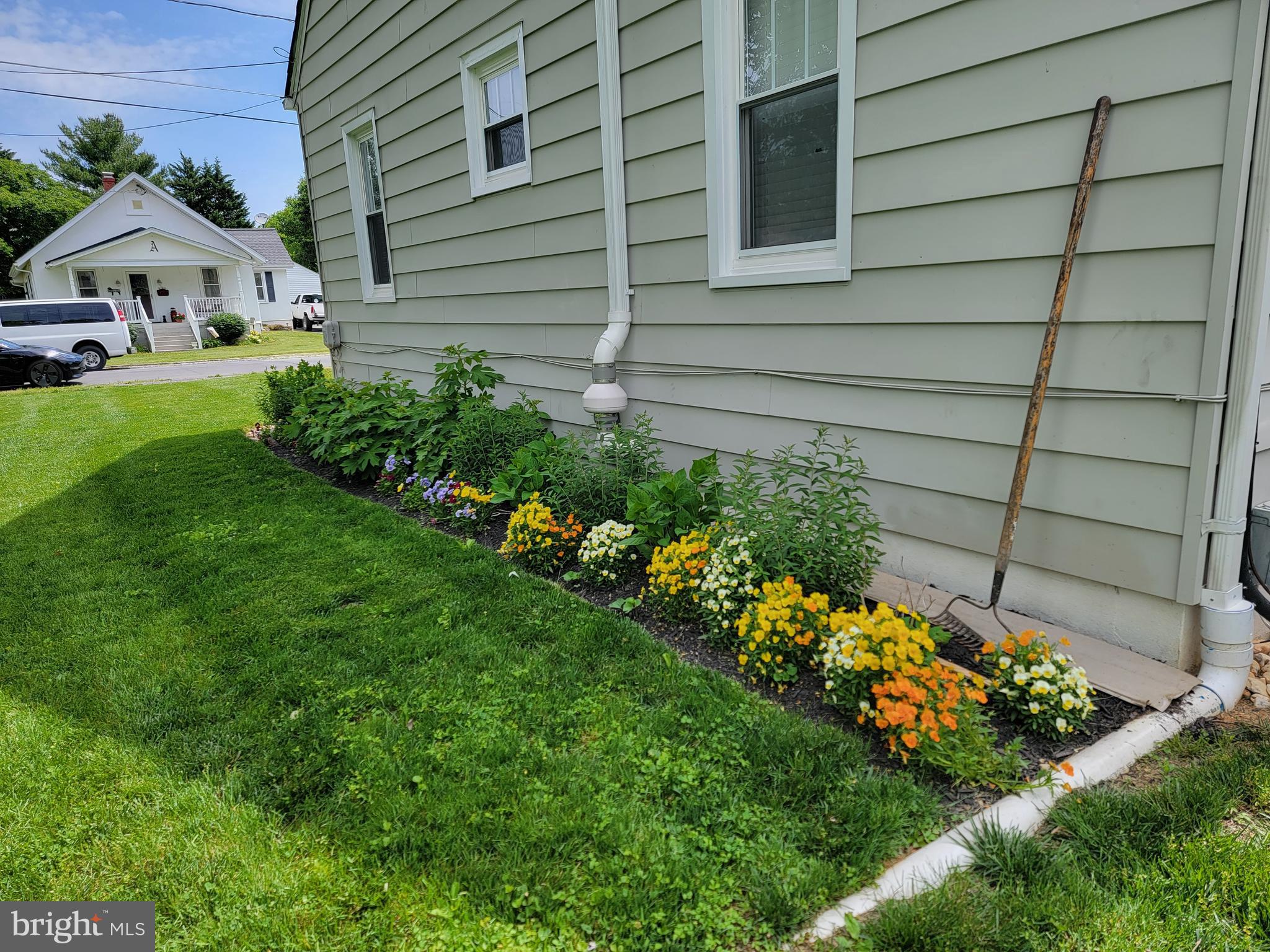 CROWN ESTATES - Residential