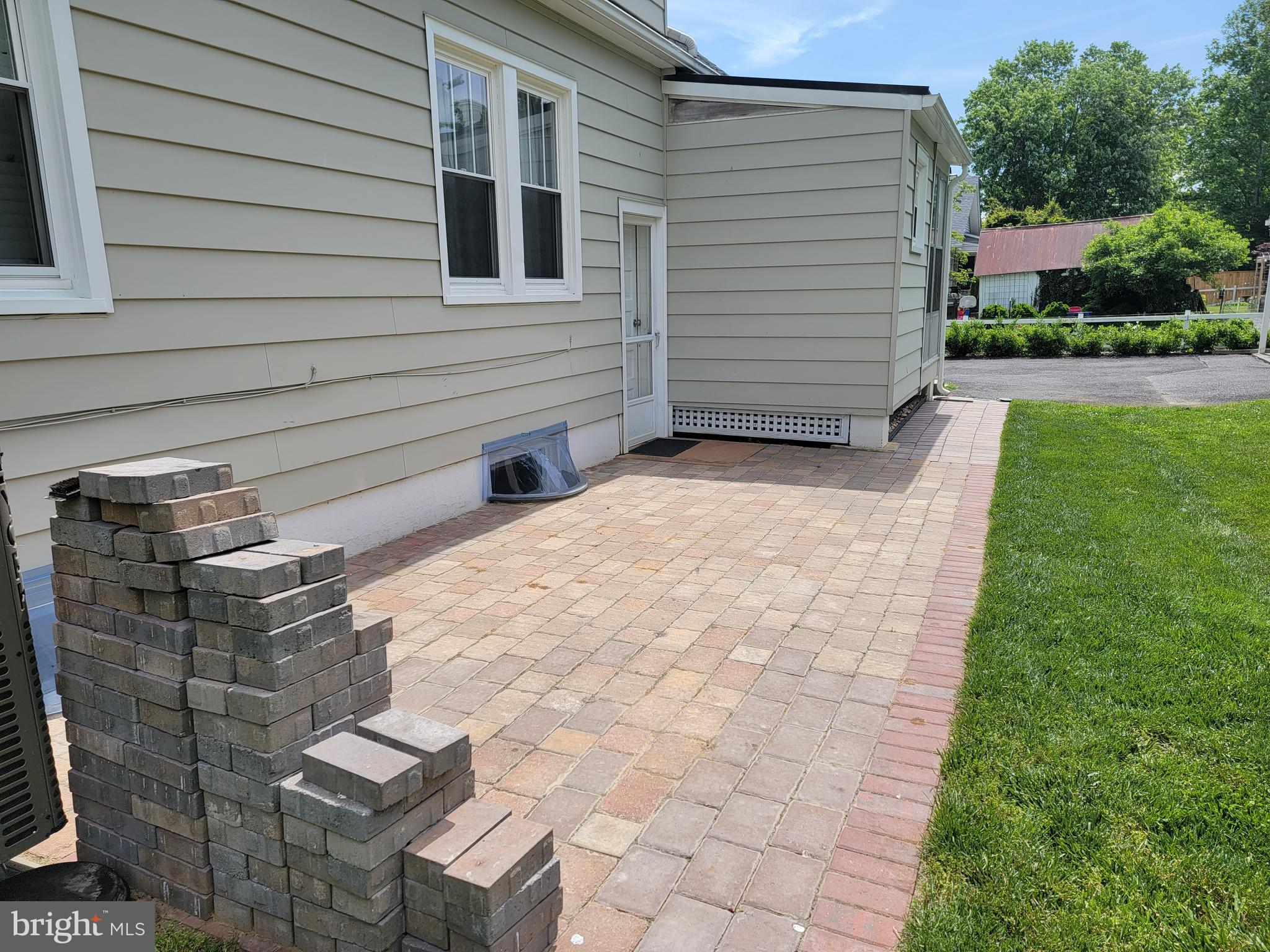 CROWN ESTATES - Residential