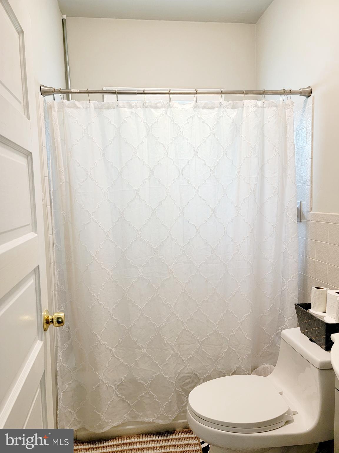 CROWN ESTATES - Residential