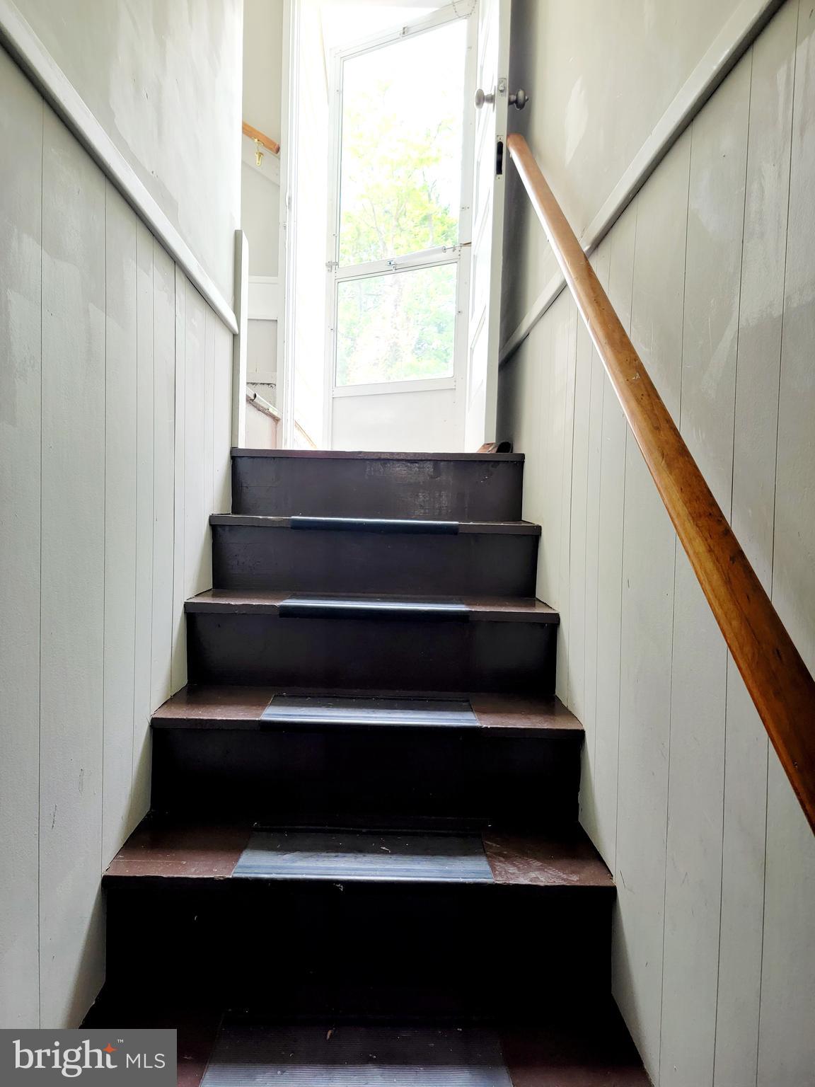 CROWN ESTATES - Residential