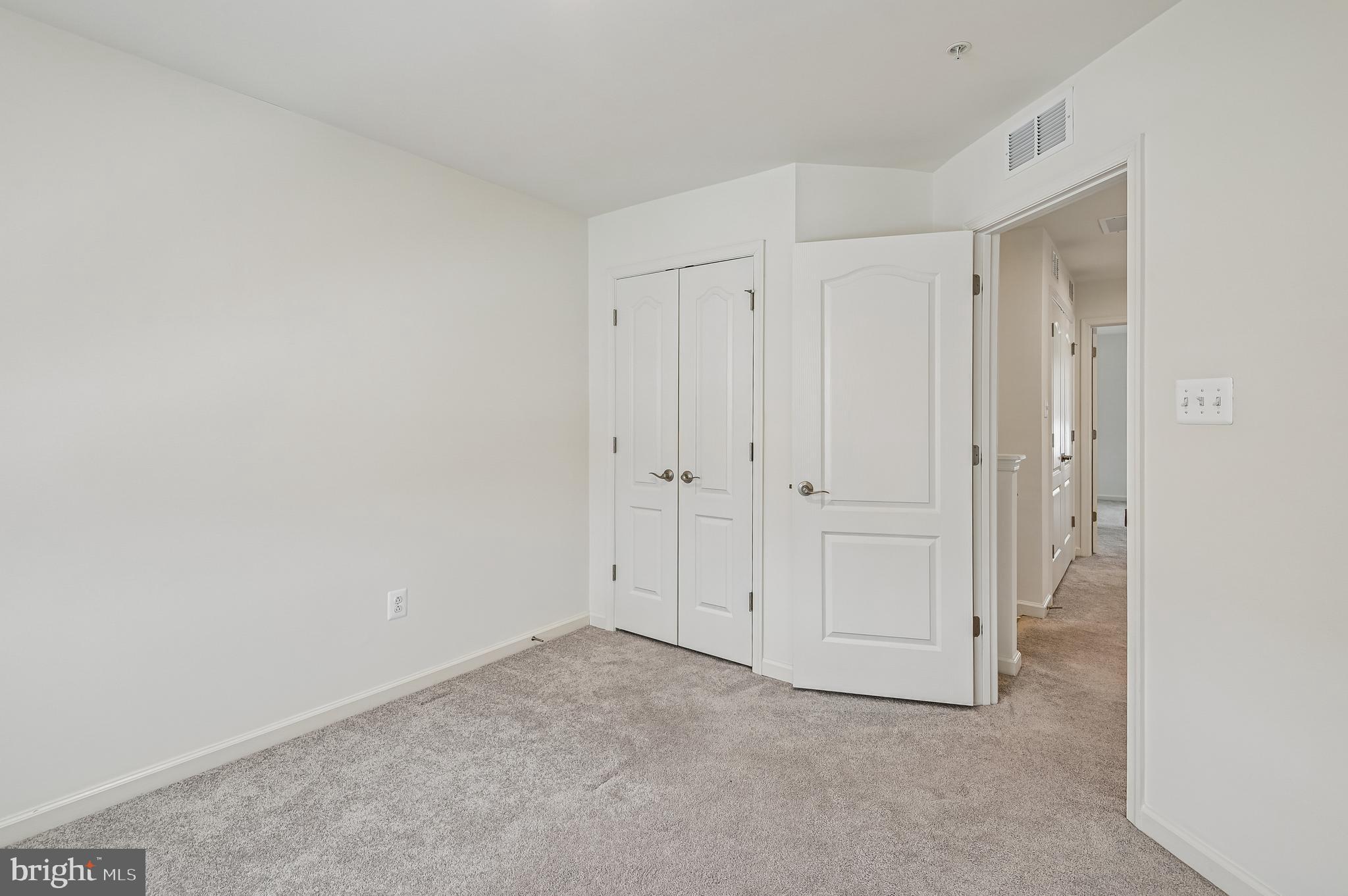 THE RIDGES - Residential