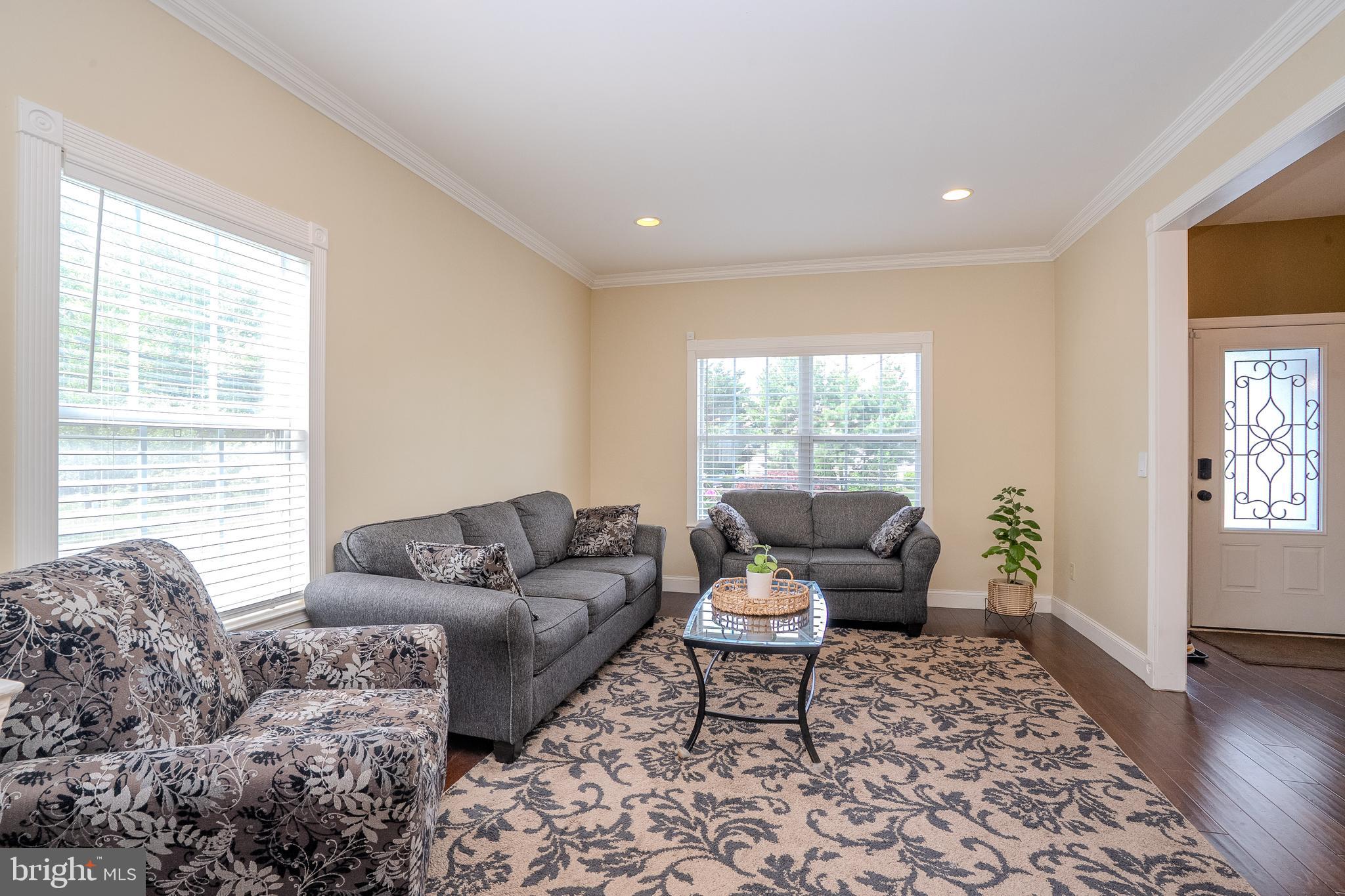 2 DANBERRY LANE