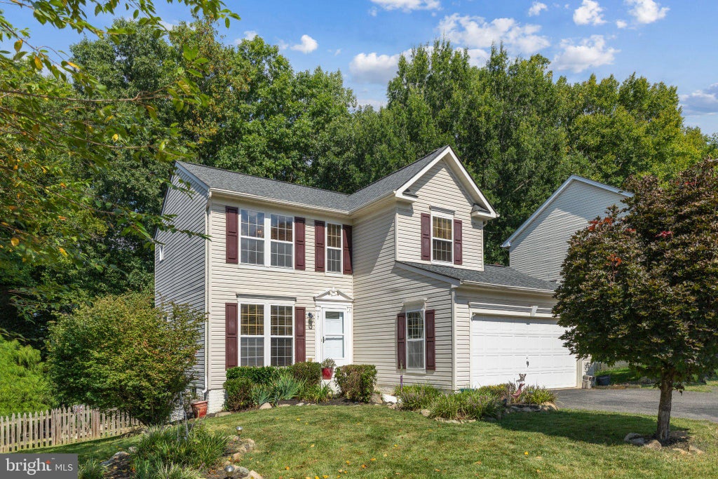Photo of 17 Emerald Dr, Dr, FREDERICKSBURG, VA 22406 (MLS # VAST2053802)