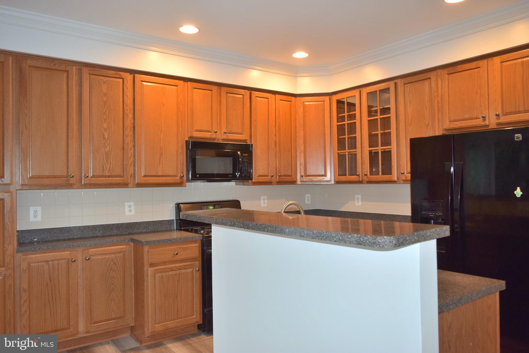 15435 BINDER COURT