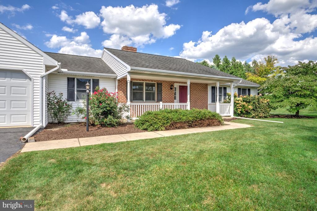 Photo of 286 Rock Point Road, MARIETTA, PA 17547 (MLS # PALA2075734)