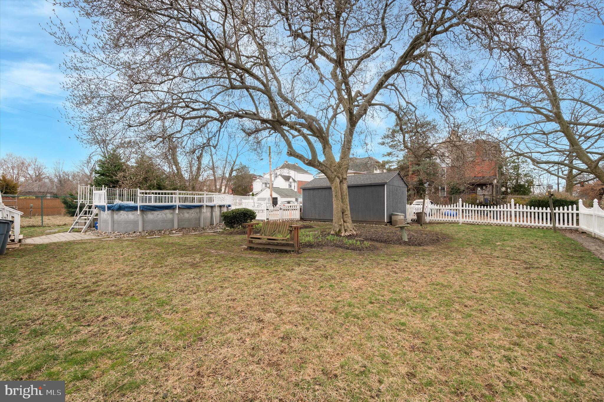 RIDLEY PARK - Residential