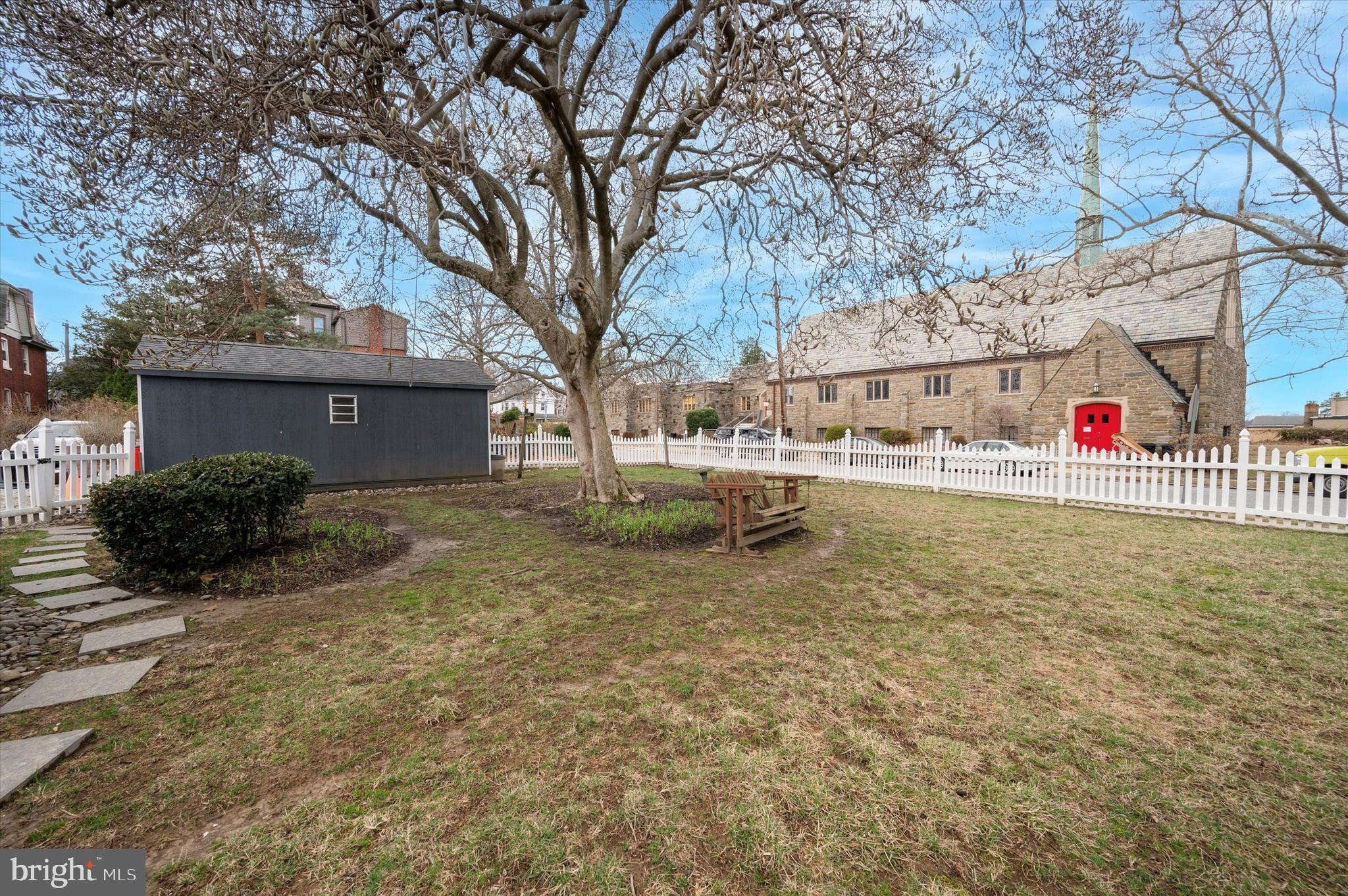 RIDLEY PARK - Residential