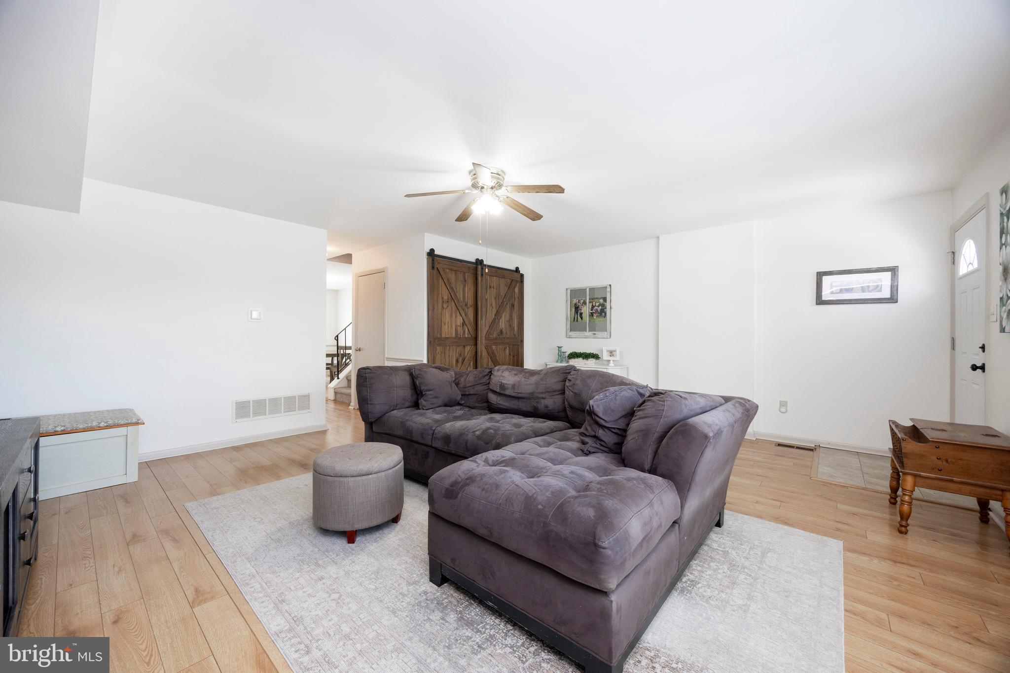 BEAVER RUN KNOLL - Residential