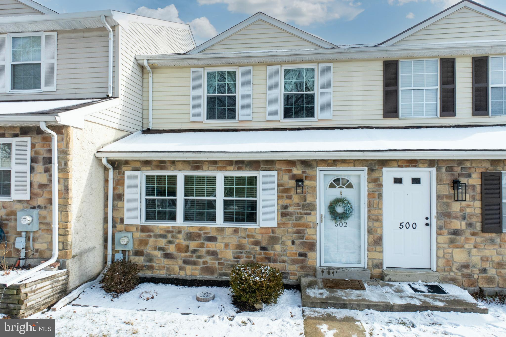 BEAVER RUN KNOLL - Residential