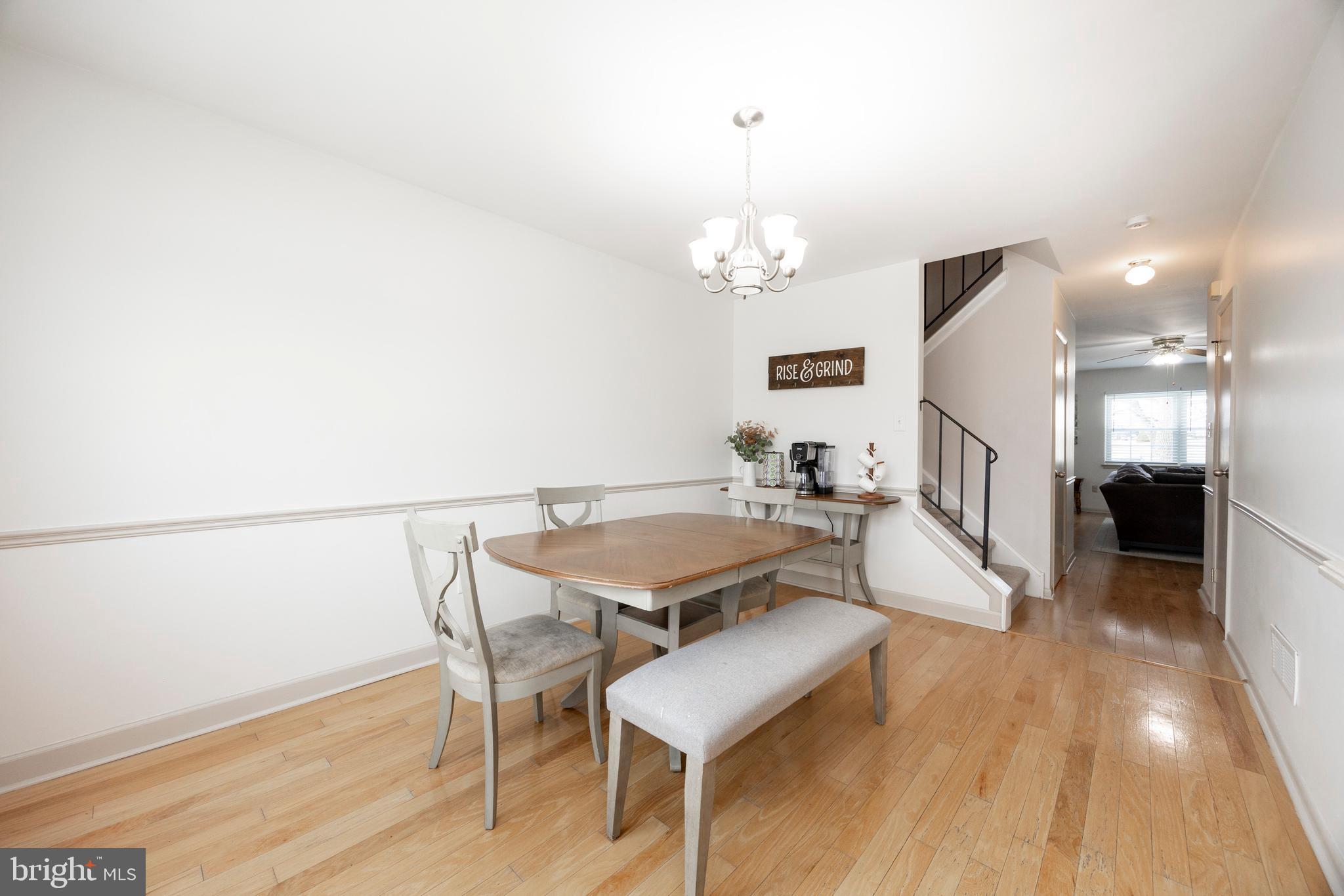 BEAVER RUN KNOLL - Residential
