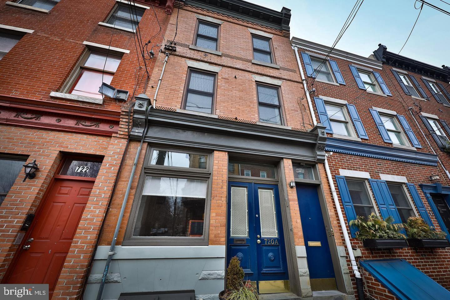 BELLA VISTA - Residential Lease