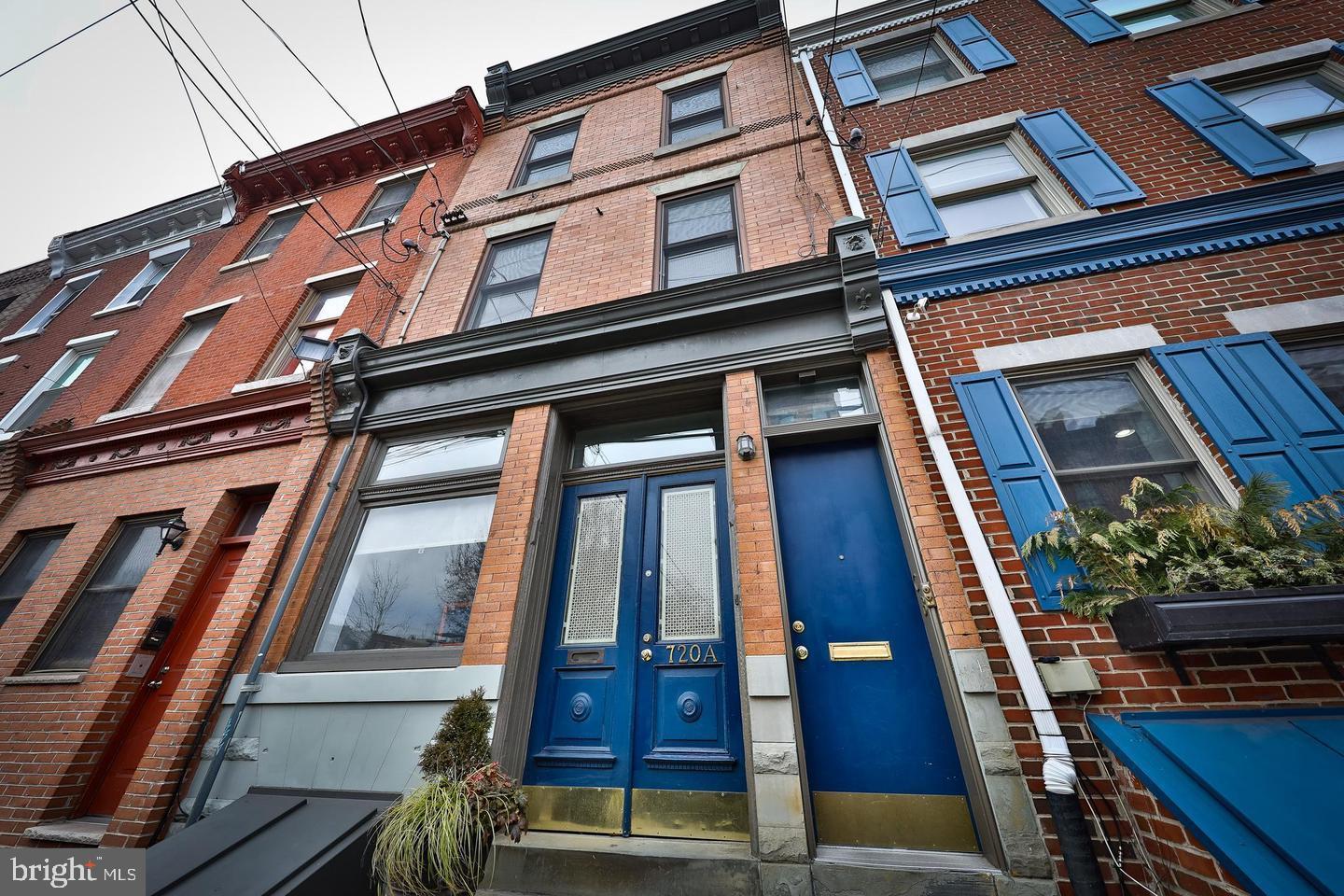 BELLA VISTA - Residential Lease