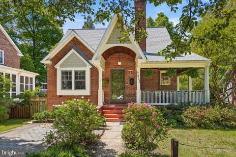 Homes For Sale - 4011 Oglethorpe Street<br/> HYATTSVILLE, MD 20782