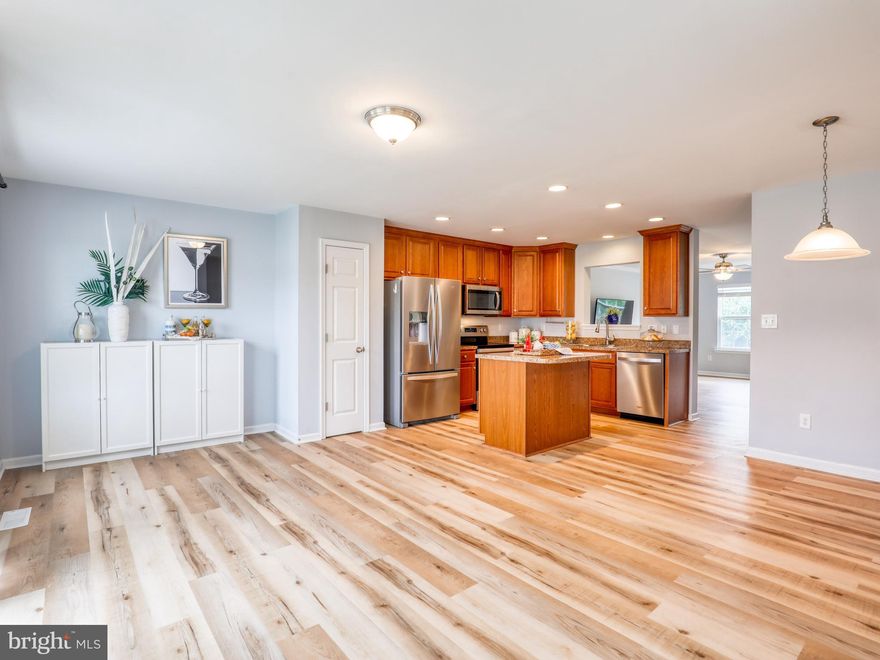 OFFER DEADLINE 8/4 AT 9PM 
Brimming with updates and enhancements, this Fairfax Crossing townhome with attached garage is move-in ready and waiting for your finishing touches. New LVP flooring and bathroom fixtures on the first two levels make the home feel like it's brand new. It also boasts new stainless steel appliances, a new washing machine, new water heater, new ceiling fans, all new window blinds, a brand new back door, fresh paint, and a new 6-ft vinyl privacy fence. The open-concept kitchen features tall wood cabinets, an island with seating, and a peek-through to the family room. The master bedroom has a walk-in closet and luxurious jetted tub. Proximity to restaurants, shopping, and commuter routes is ideal, and the neighborhood amenities include playgrounds and sidewalks. These units are going quickly - make this one yours today! **Roof in the process of being replaced**