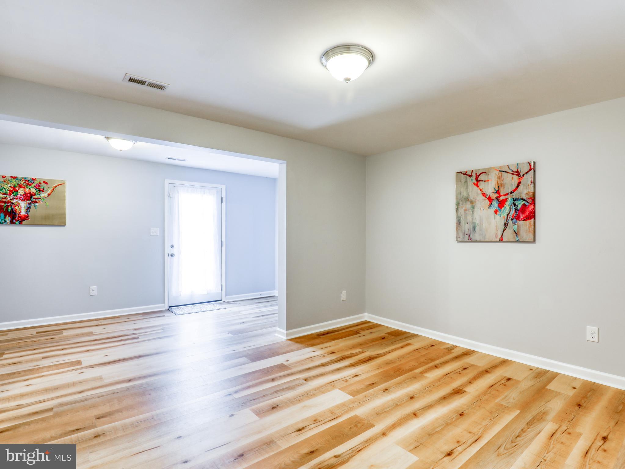 LAKELAND PLACE - Residential